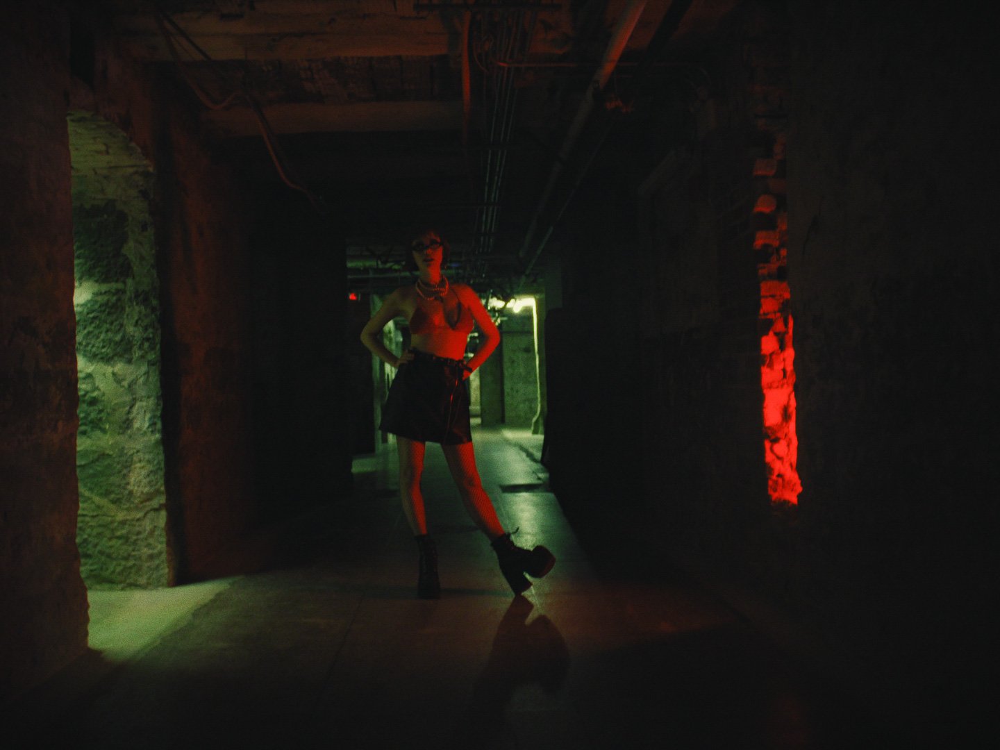 Madelline-YourFuckingFriend_DivisionCouleur_Still_1.13.1.jpeg