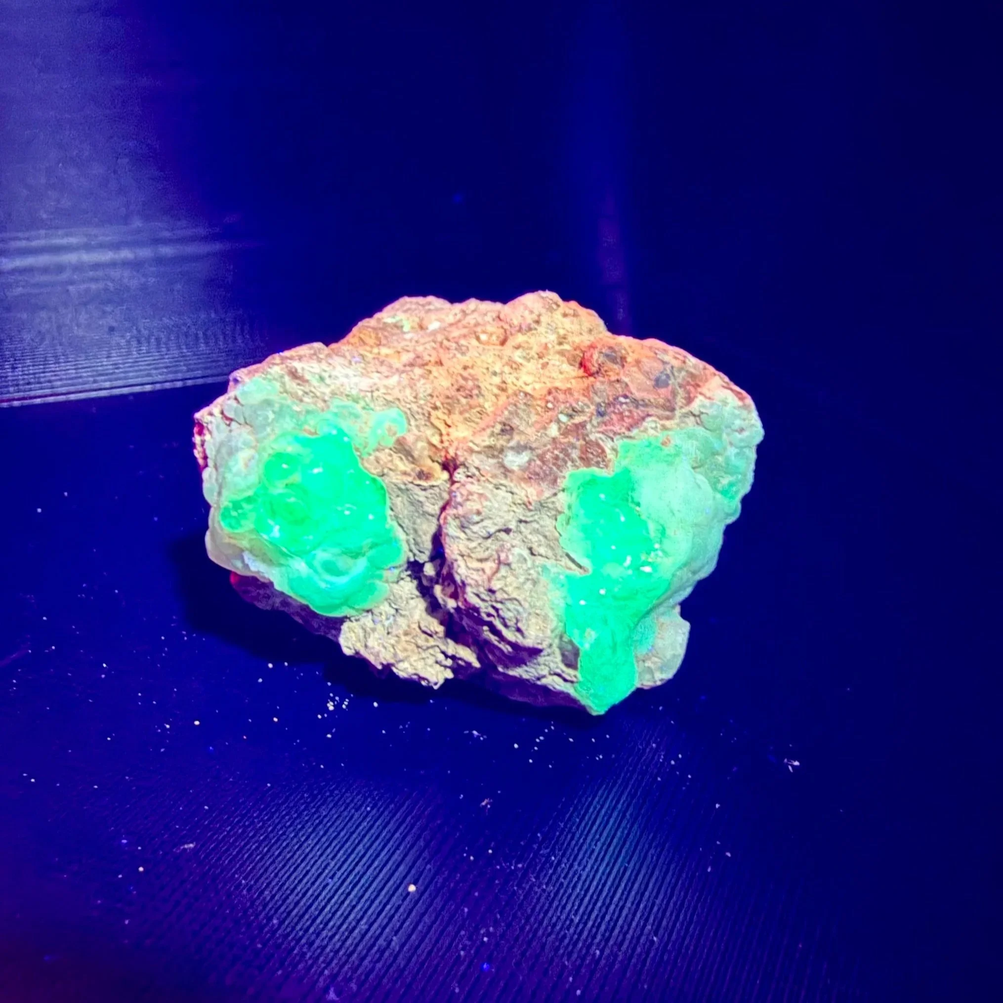 Hyalite (Water) Opal