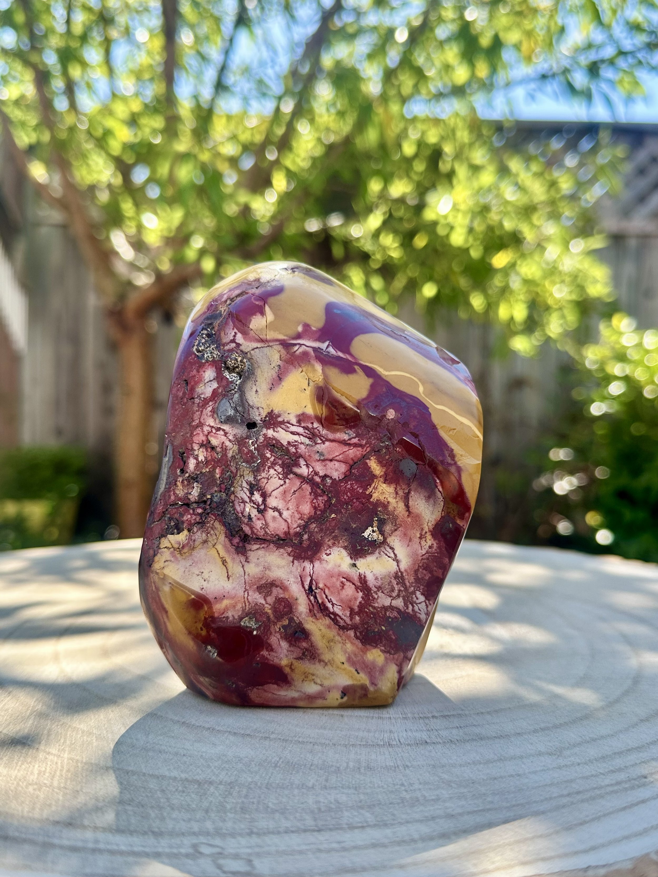 Material: Mookaite  
Title: Muse  
Sold
 
Mookaite is a stone of creativity. This bright and vibrant carving will work to aid your creative flow.