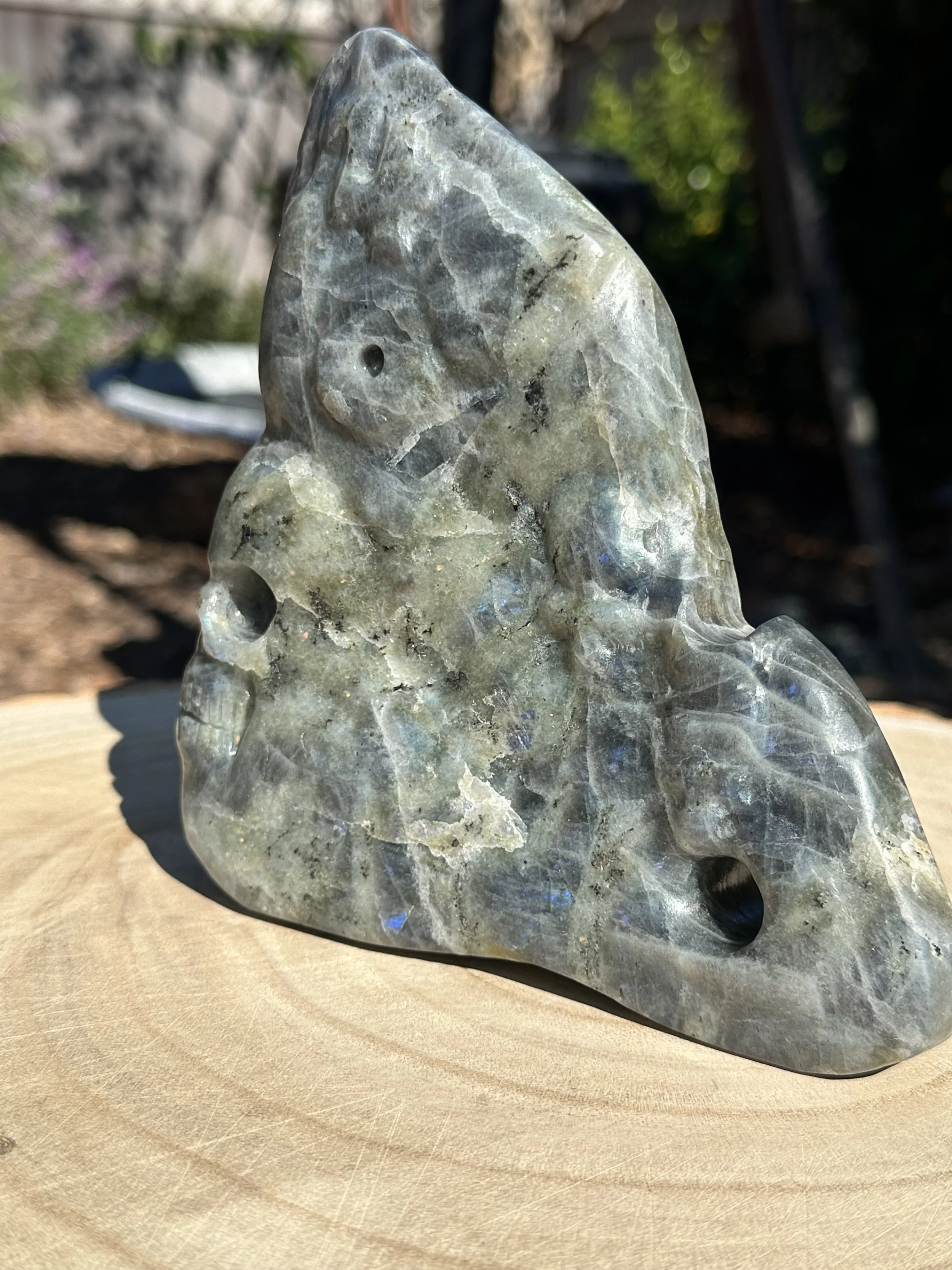 Chaldean Threshold
Material: Labradorite
Sold
Within this hunk of labradorite I carved the glyphs for each of the 7 planets of the Chaldean order, then blended them into the stone so their unified presence could be felt, yet individual planets