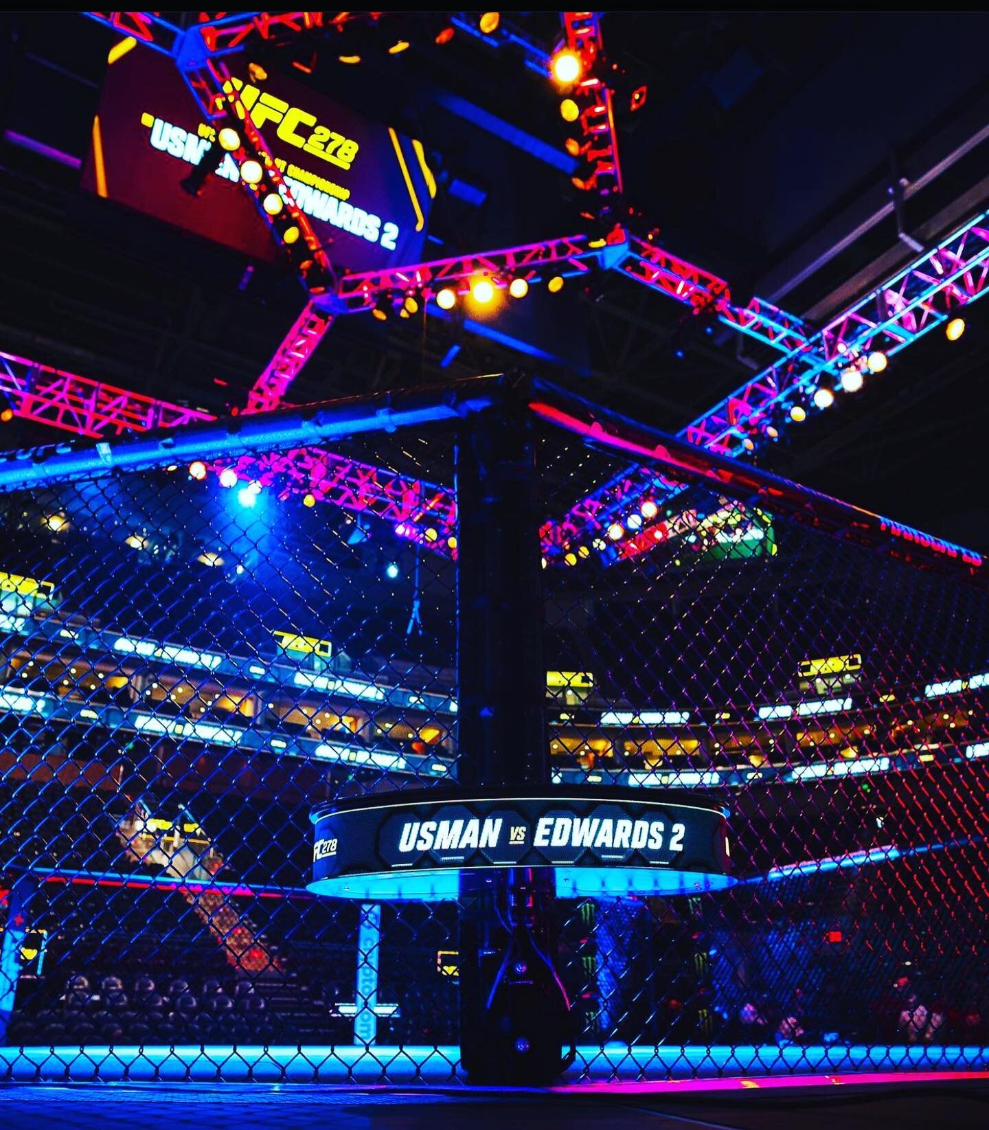 We are LIVE in SLC for #UFC278 !!! Looking good out there 🤩! #concominc @ufc 

#thetotalproductioncompany #concom_inc #productioncompany #liveevents #live #broadcast #remoteproduction #fightnight #ufc #arena #lighting #rigging #octagon #ufcfighter #