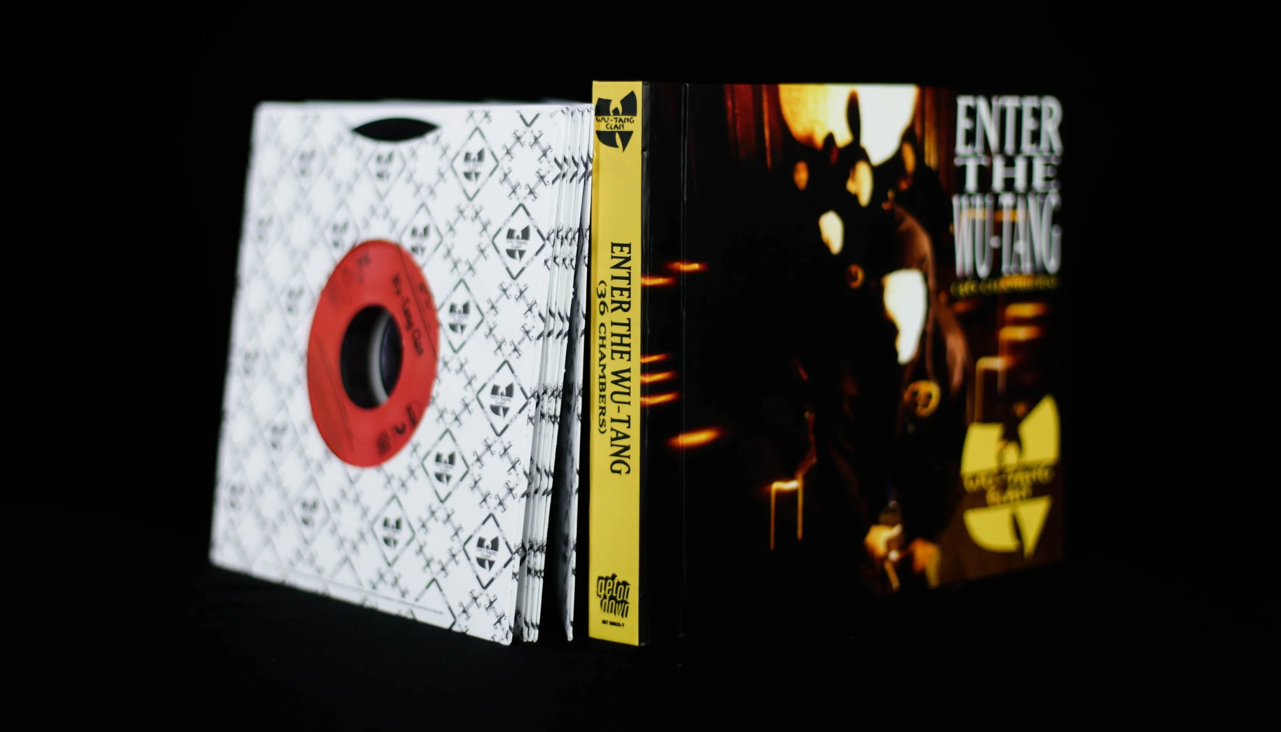 03_WU_BOOK+45s.jpg
