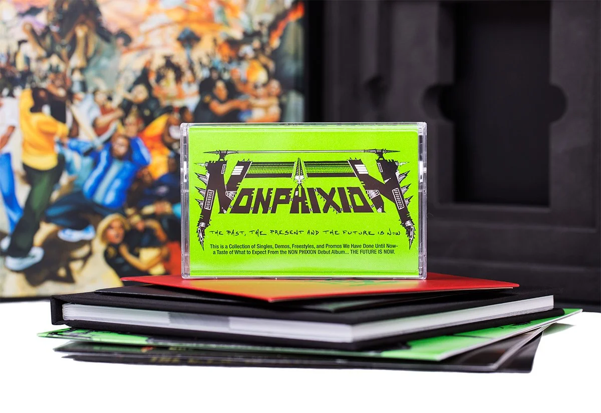 Non_Phixion_Deluxe_Boxset_05.jpg