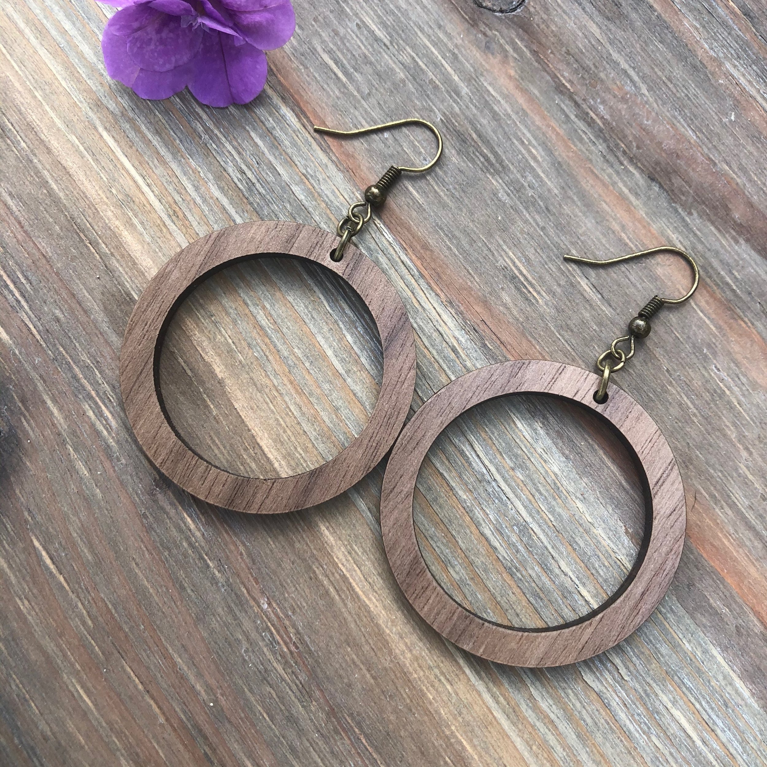 https://i.etsystatic.com/16478014/r/il/f6bb61/2384573540/il_fullxfull.2384573540_p8cx.jpg