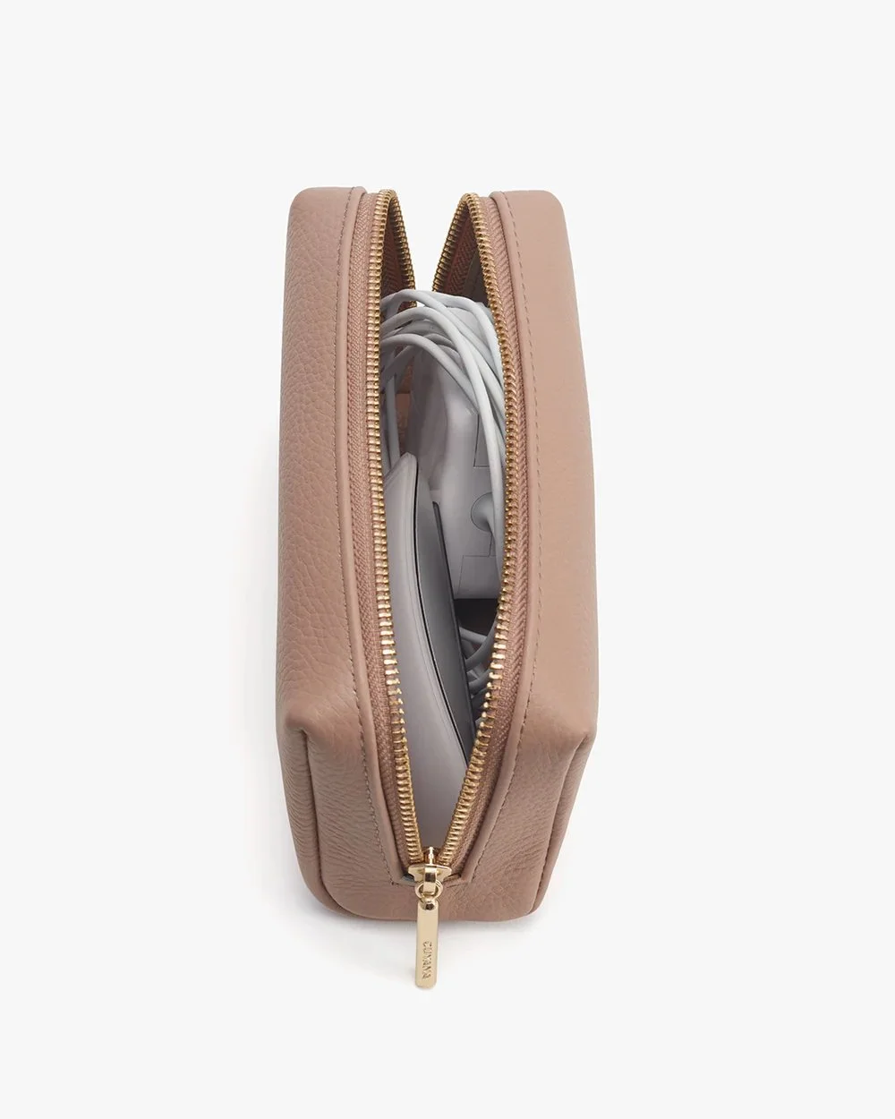 Cuyana Tech Case.jpg