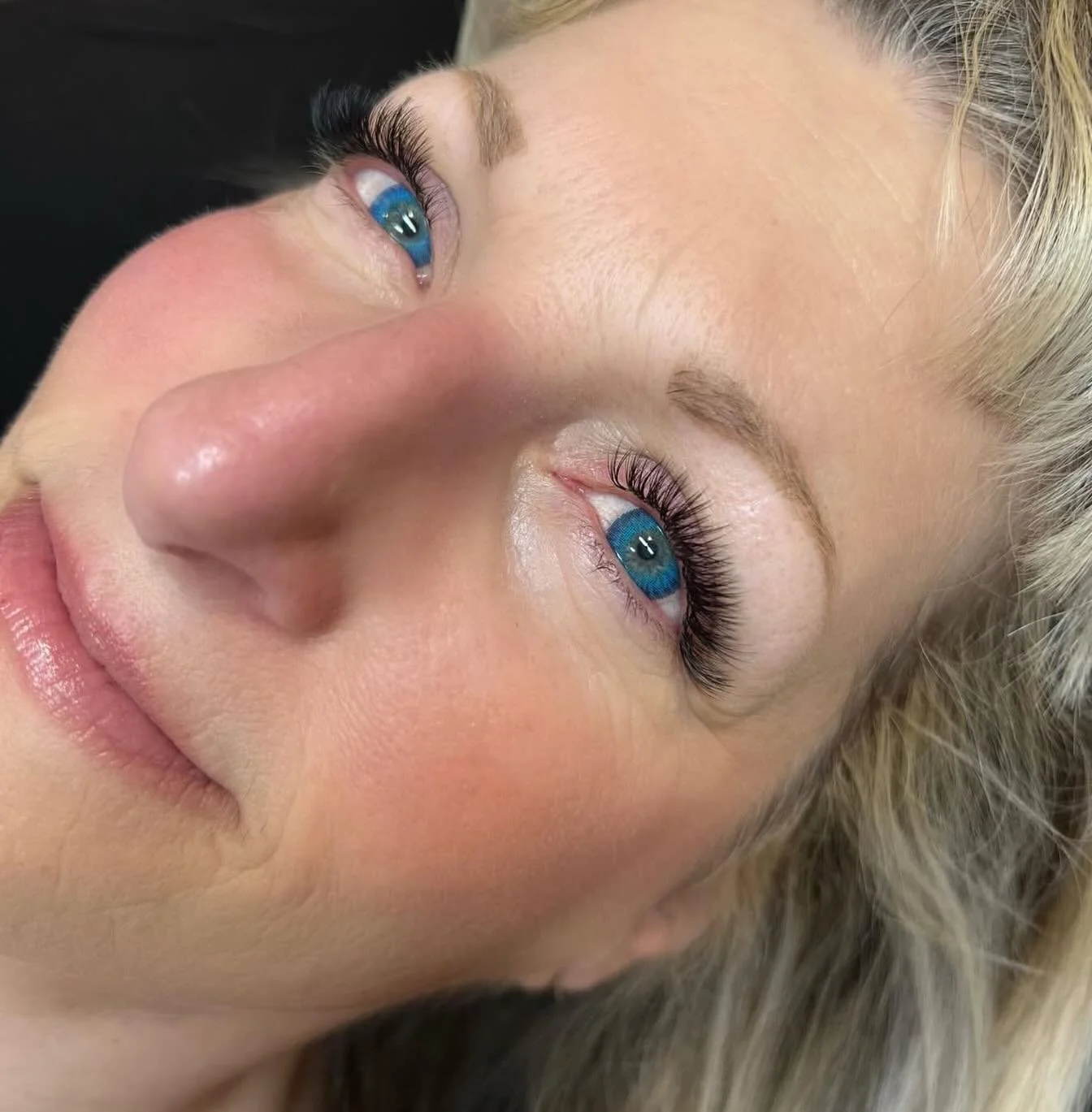 Hands down my most favorite curl&hellip; C CURL✨✨

&bull;
&bull;
&bull;
&bull;
&bull;
&bull;
&bull;
&bull;
&bull;
#sandiegolashartist #sandiegolashes #sandiego #lashartist #eyelashextensions