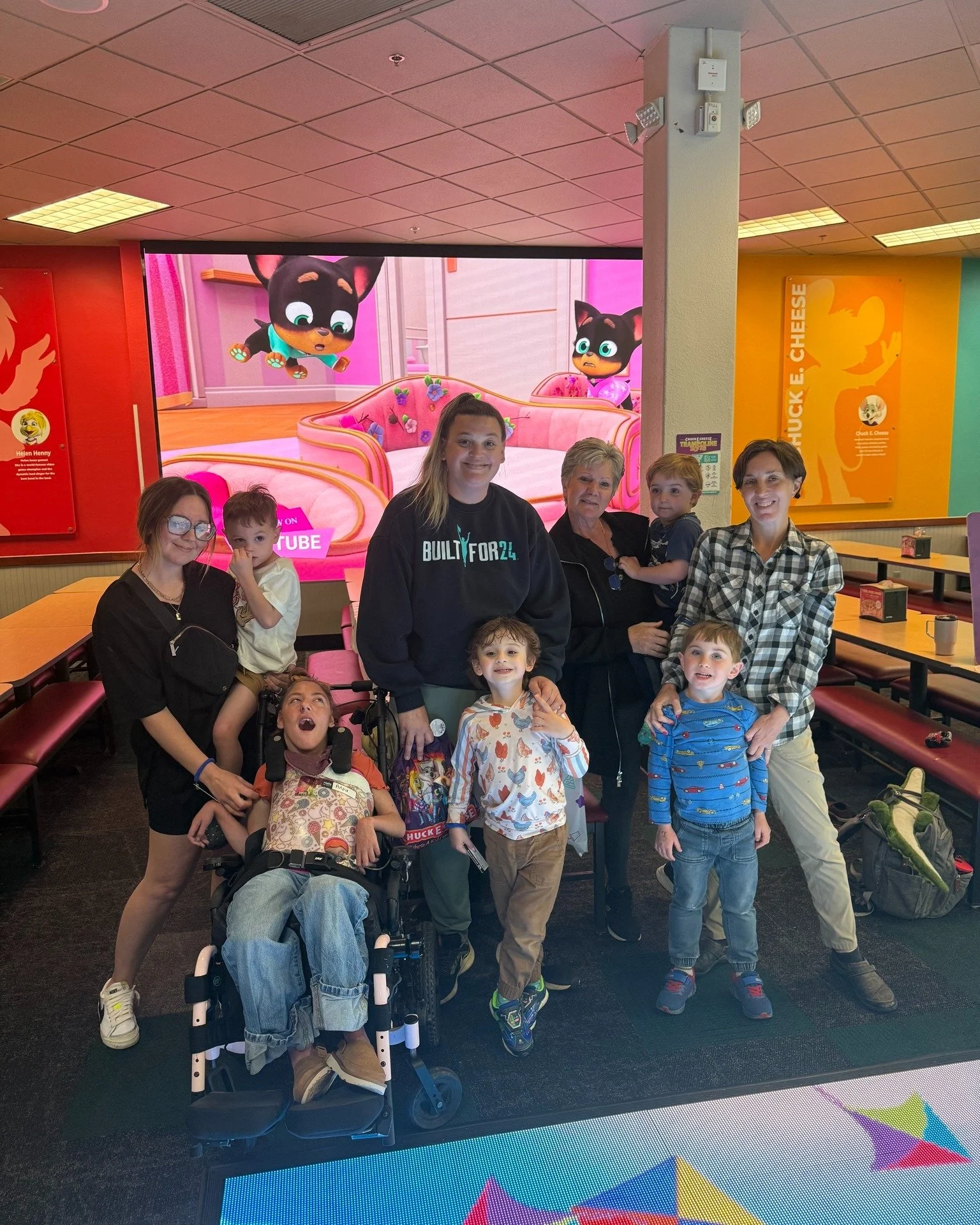 Our Wish families got the opportunity to spend the day at Chuck E Cheese for a VIP Sprinkles experience! 🕹️🐭

⭐ Thank you to @chuckecheese in North Olmsted for having us come and play before opening! ✨💜