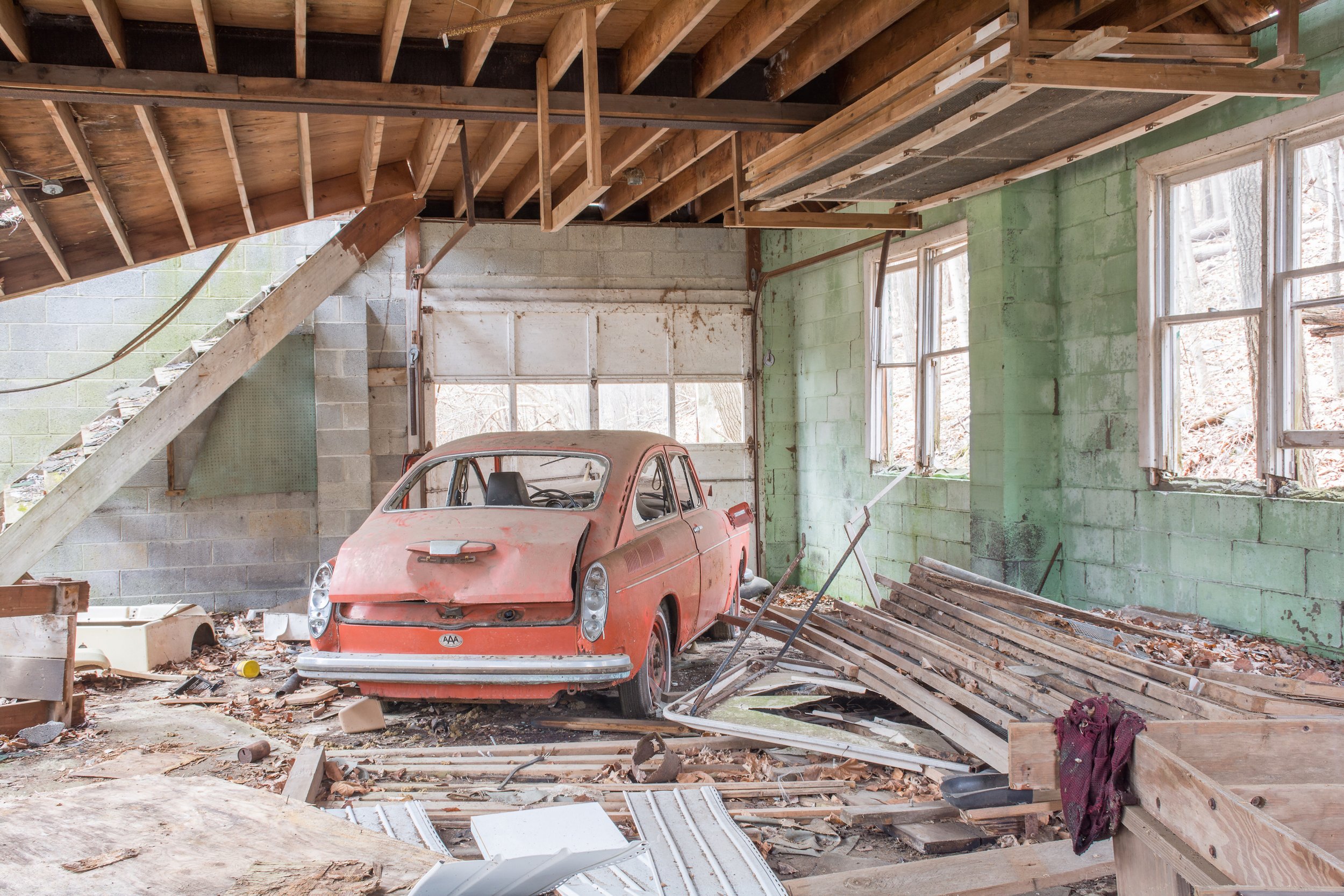 Abandoned (5 of 10) copy.jpg