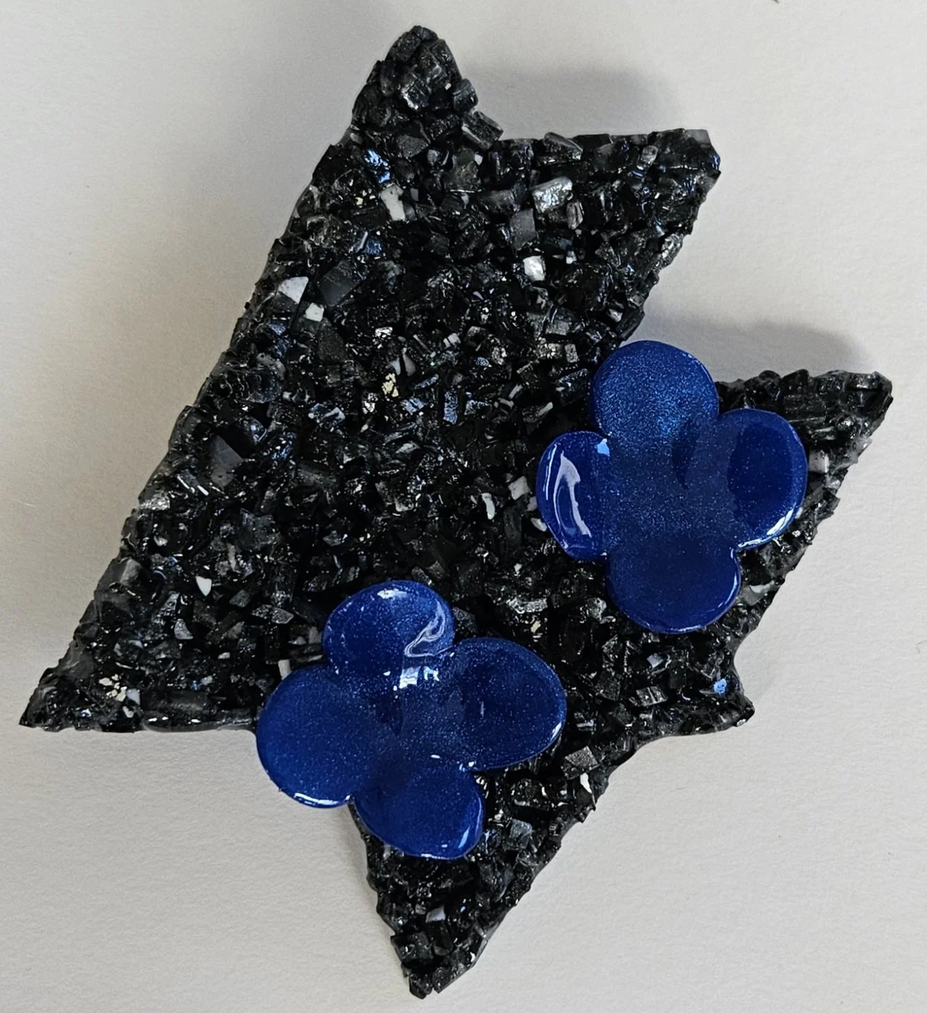 Ksenija Asonja - "The Princesses of the Summit" - Brooch-Polymer clay and resin - 8cm x 8cm - $80