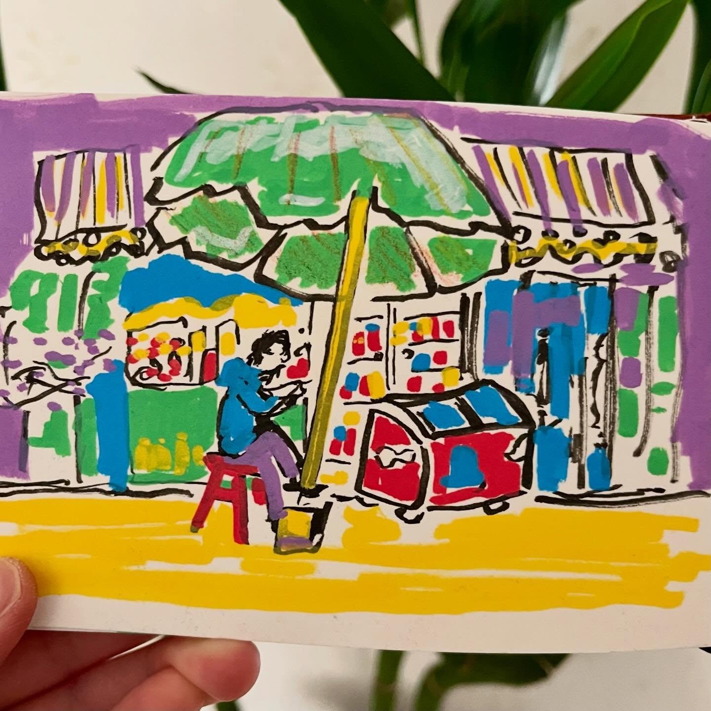 I see a lot of these side street stalls in pitstops between Chinese cities selling local snacks, drinks, ice cream and other goodies. What seems so normal and passerby to many, becomes so colourful and vibrant to me! 

#urbansketch #pleinapril #warri