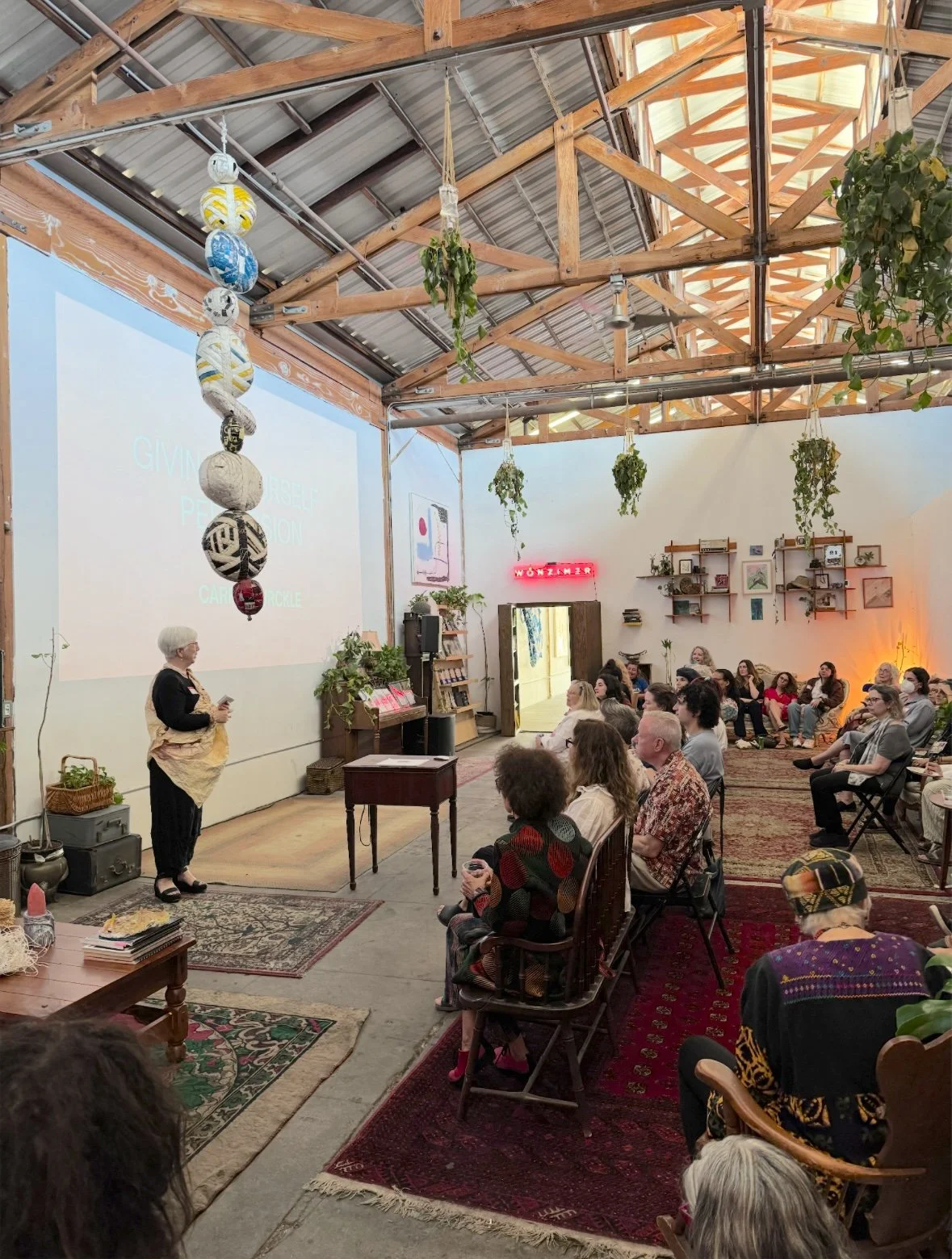 Carrie at Wonzimmer.jpeg