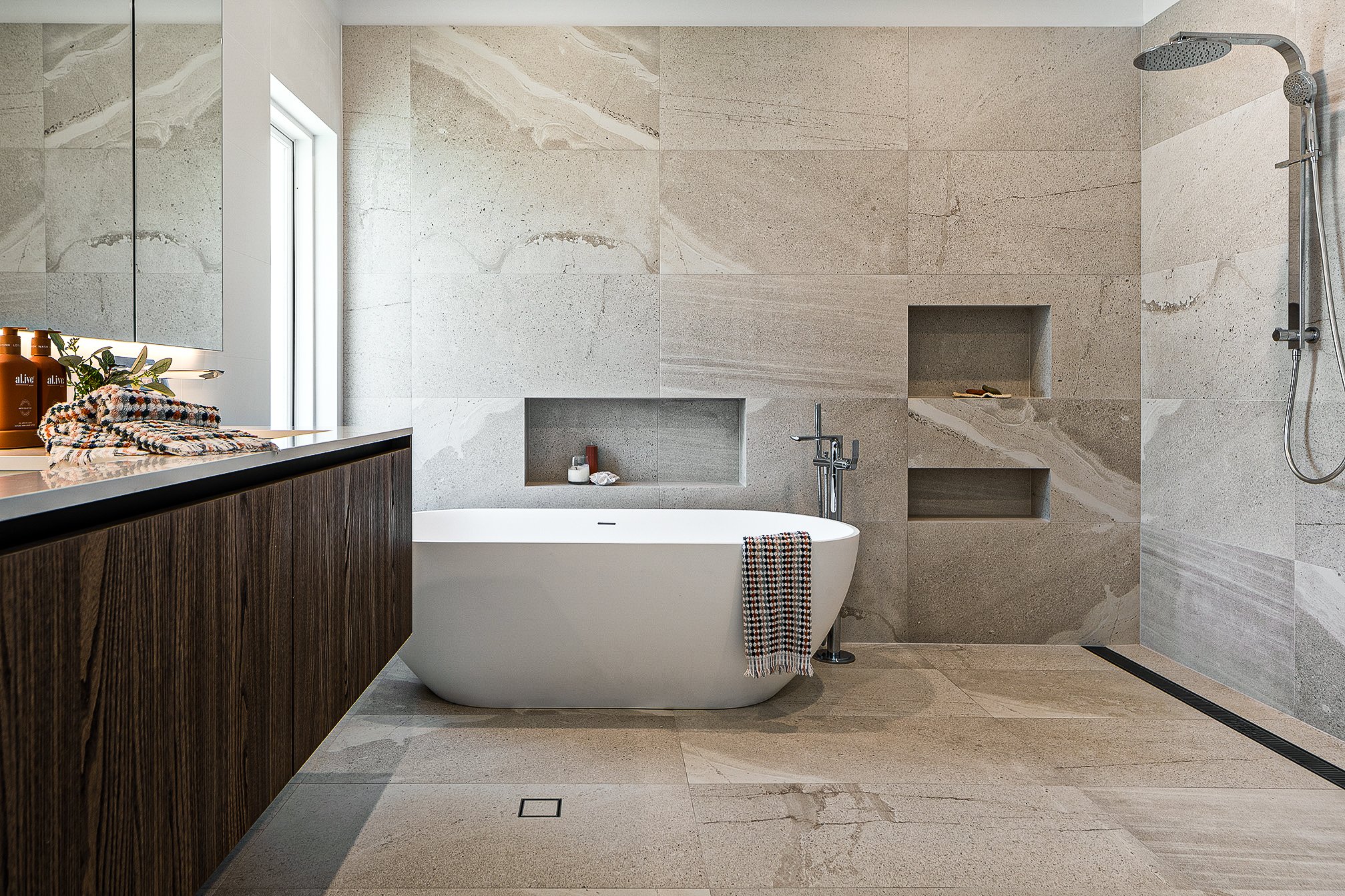 rodriguez_tiling_retreat_design_mount_claremont (4)-RT1.jpg