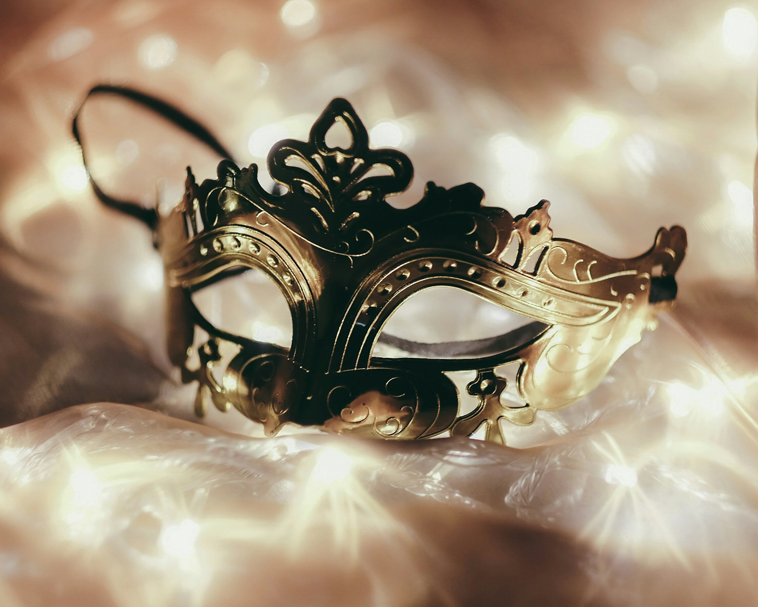 The Perinatal Masquerade: When motherhood is harder than you can admit