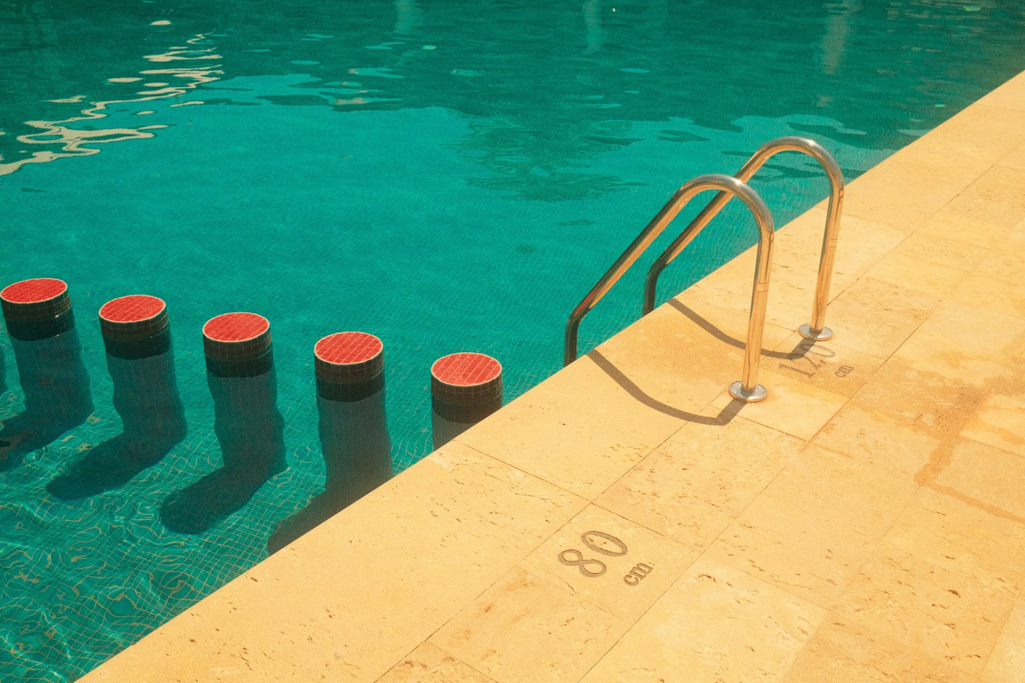 Hotel portixol swimmingpool.jpg