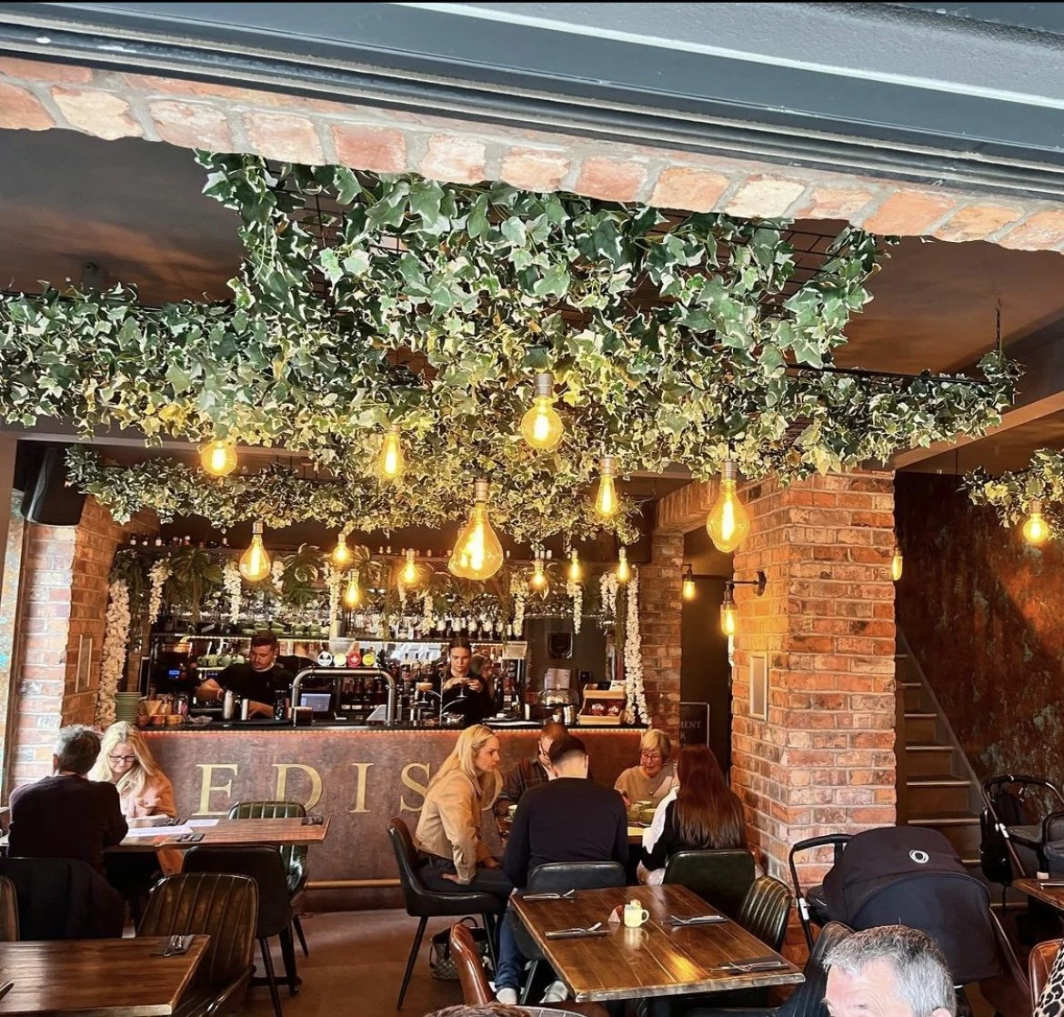 edison-lounge-shot.PNG