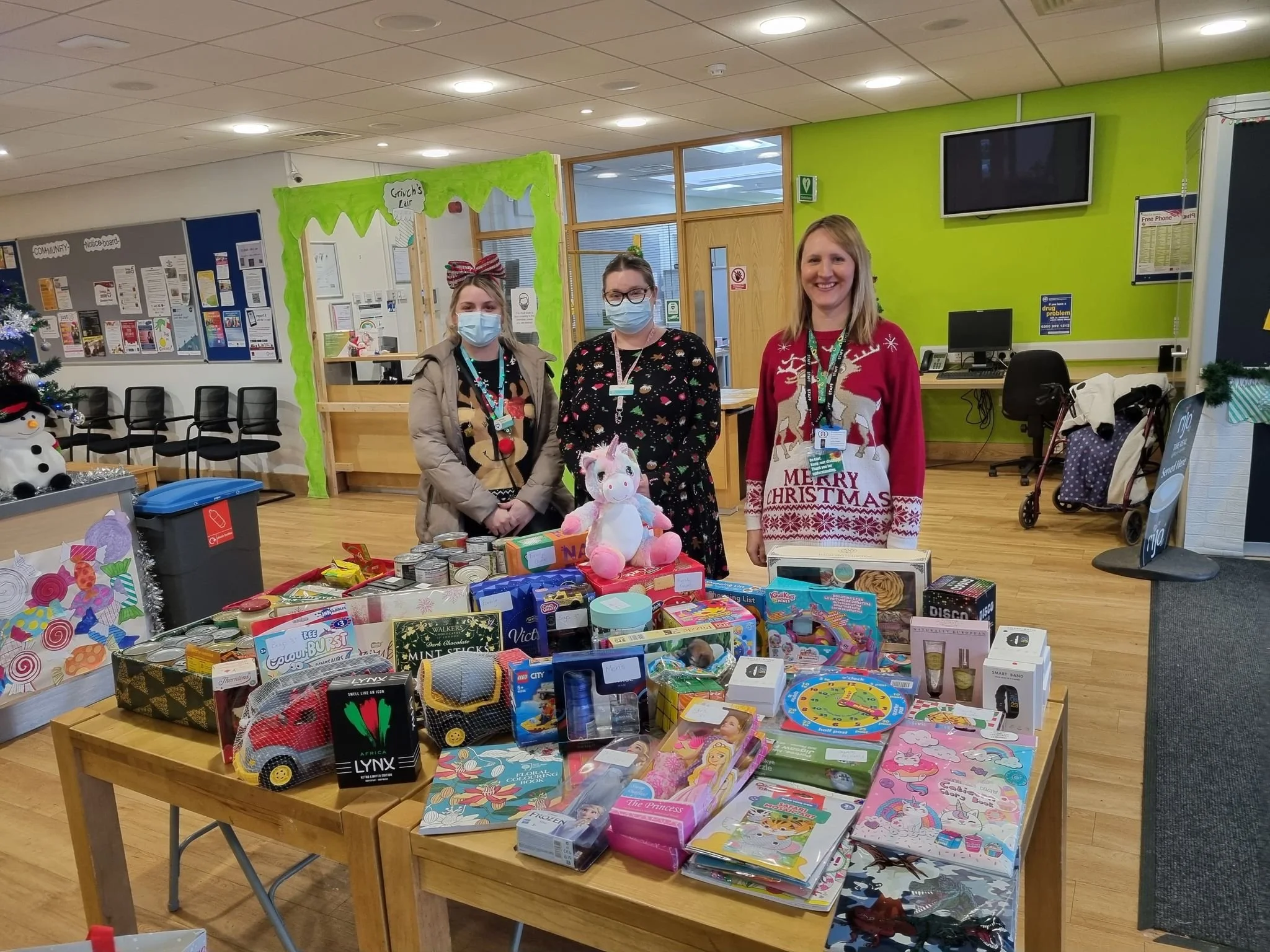 Donations from Lakeview Carehome.jpg