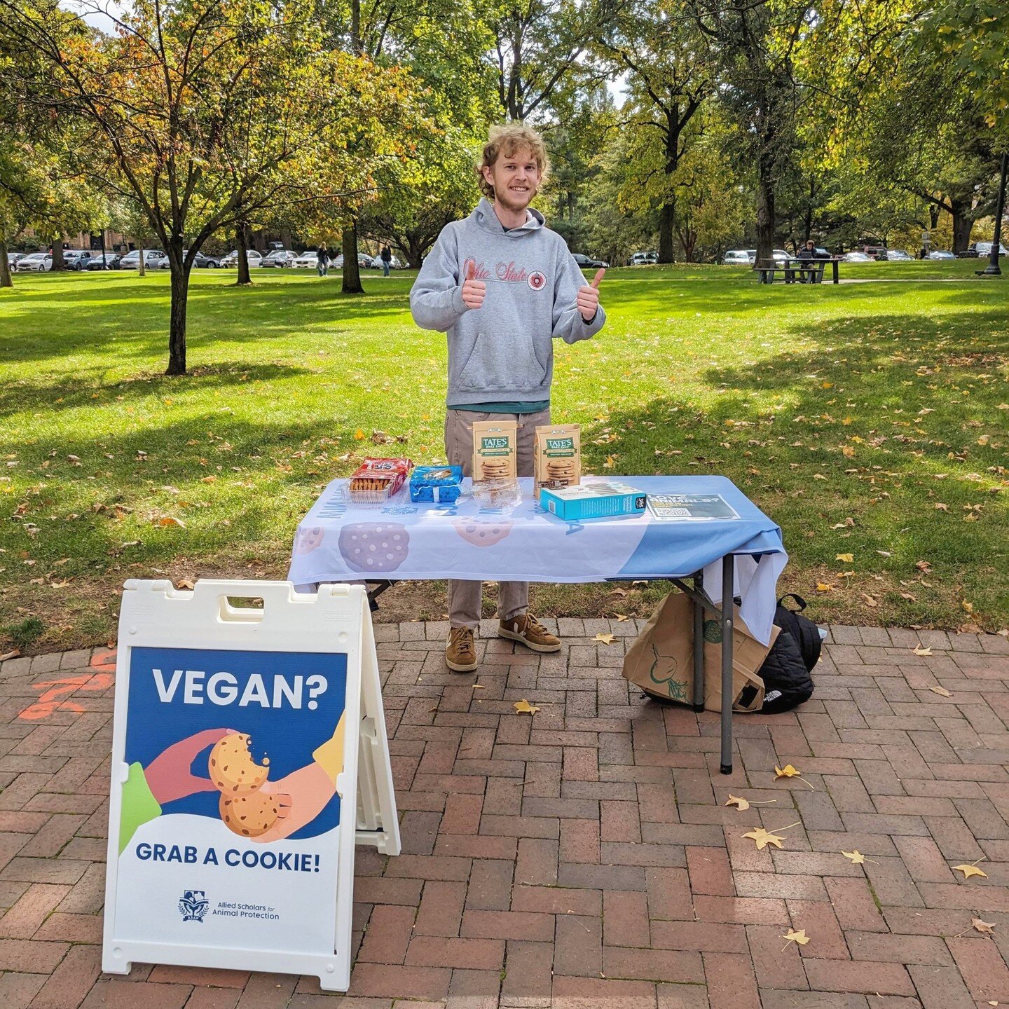 Thanks to all who signed up and engaged at our table in the oval this week! There were lots of great conversations and we hope to see you guys at more of our events! ❤️🐄🌱