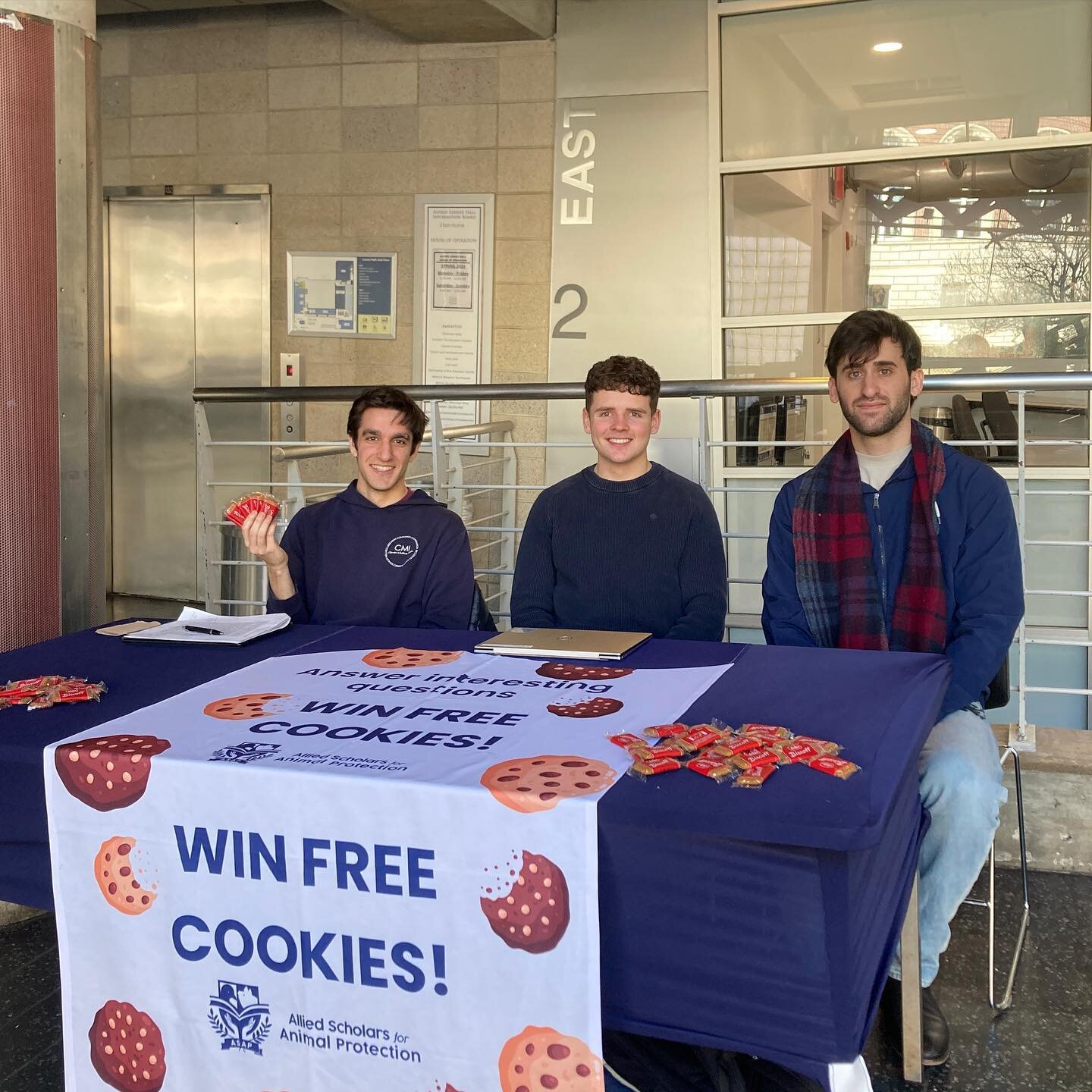 We out here. Free cookies every time :)