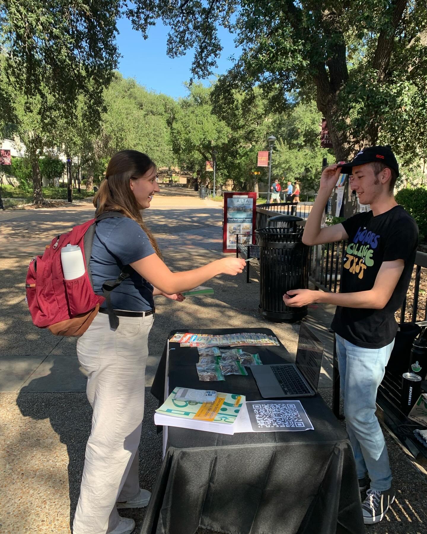 ASAP officers baked vegan banana bread, cookies &amp; rice crispies to raise over $300 for the Austin Animal Convergence hosted by @animalactivismmentorship ! #txst #vegan #bakesale