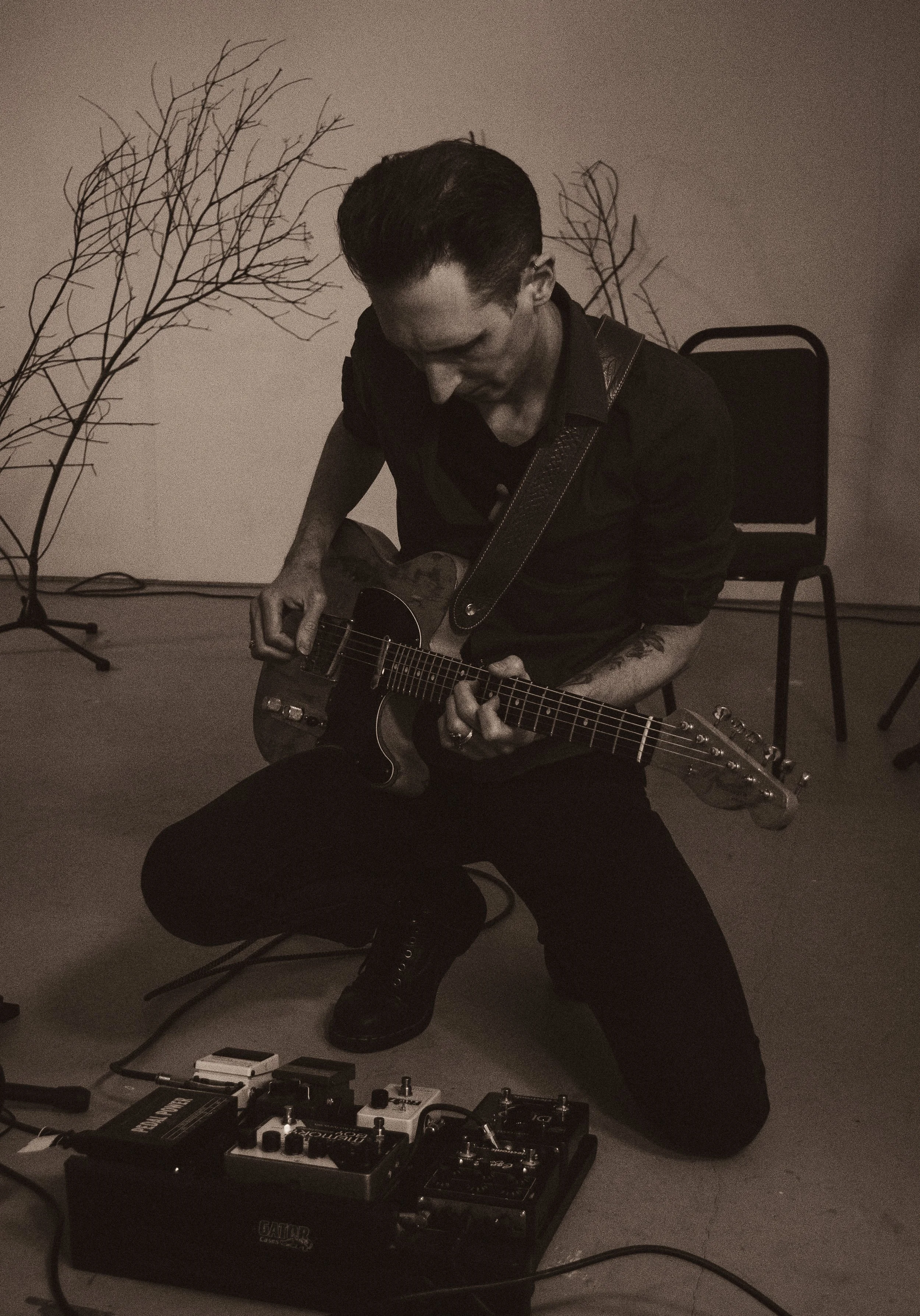 Guitarist Chris Harper