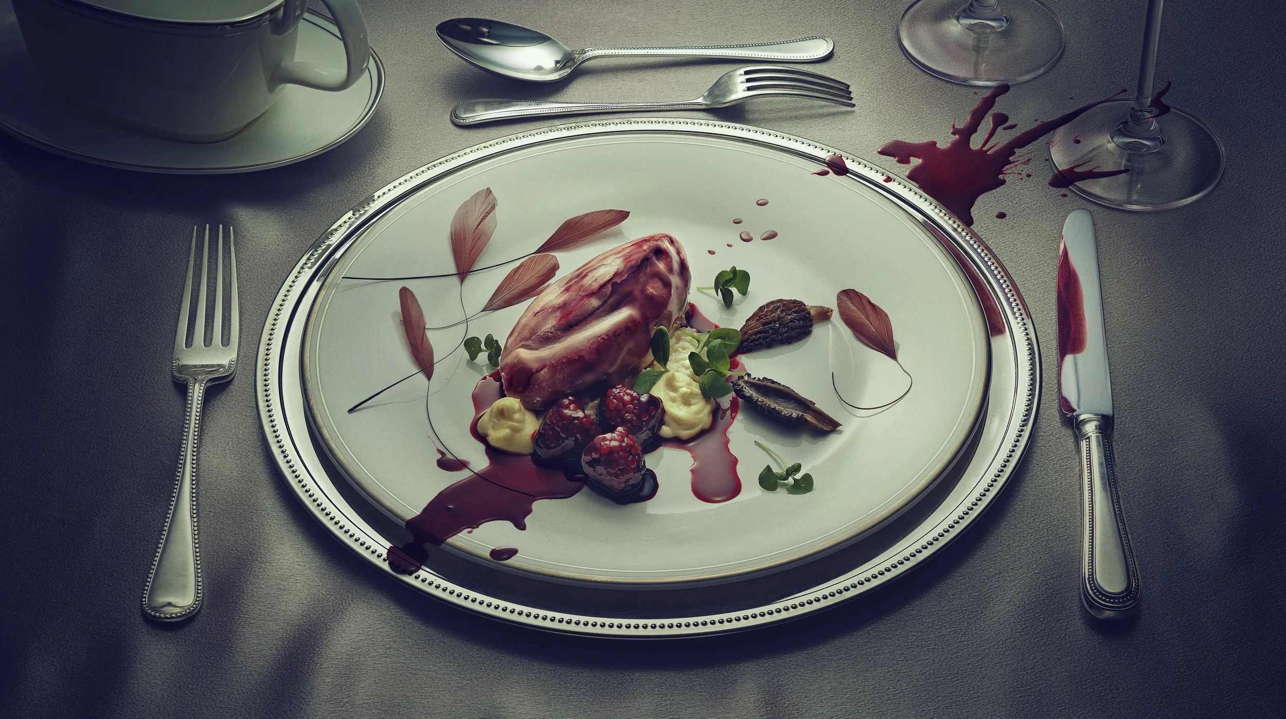 Peter_Lippmann_Sky Living_Hannibal_Plate_190314_Trayler.JPG