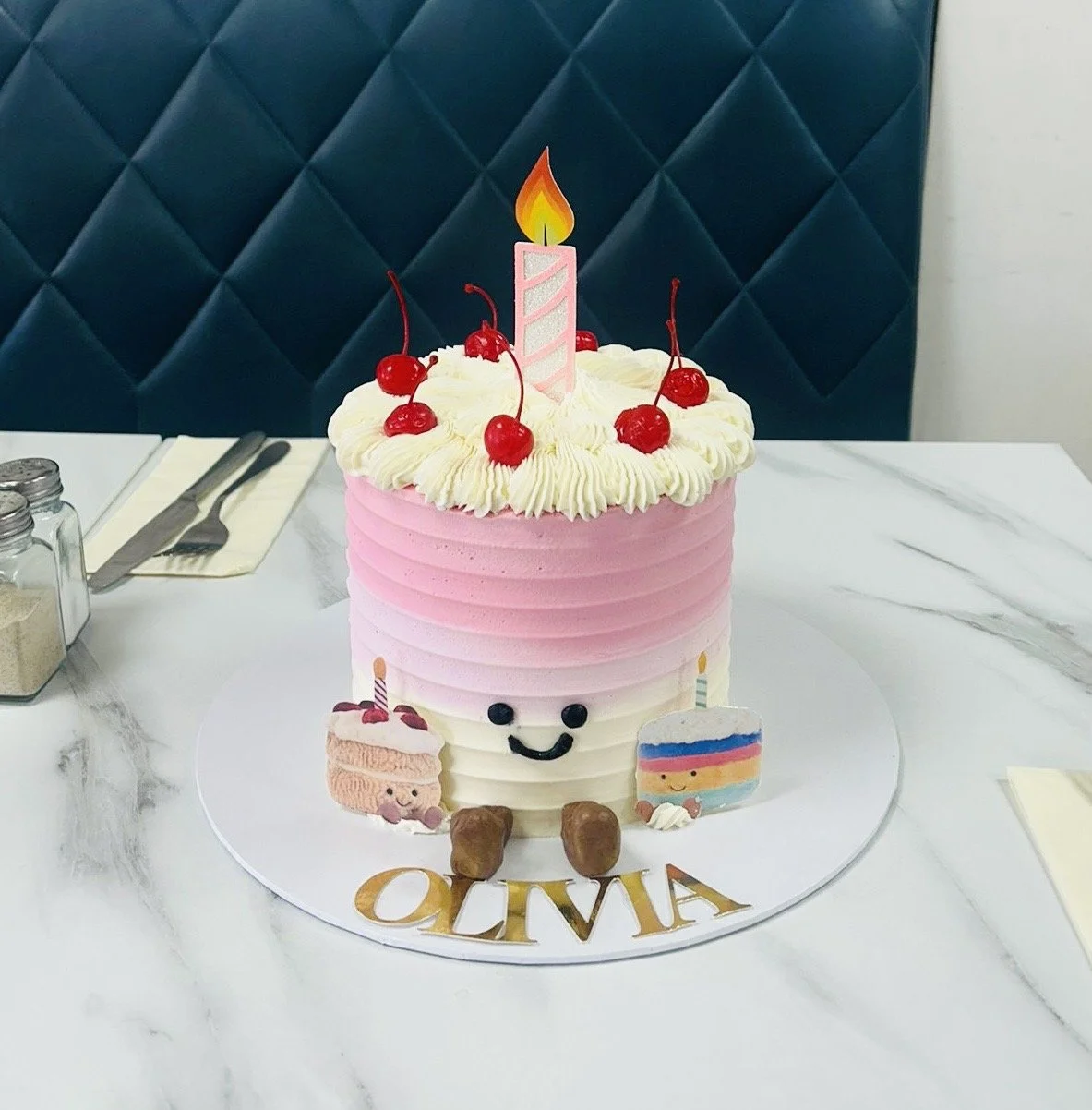 Jelly Cat Cake