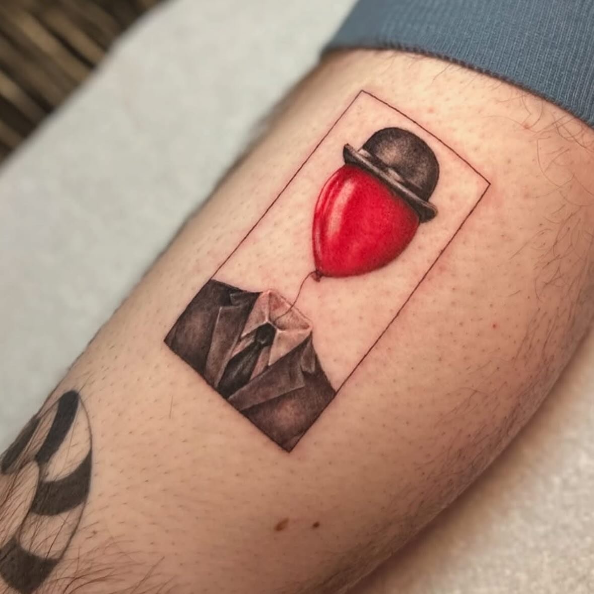 🎈 @molliepopart 🎈 

Realism , fineline , colour and black and grey ✨ 

Book in with Mollie via the website 

And head over to her page to see conventions she&rsquo;s at and keep up to date with her latest work 

@molliepopart &lt;&lt; follow