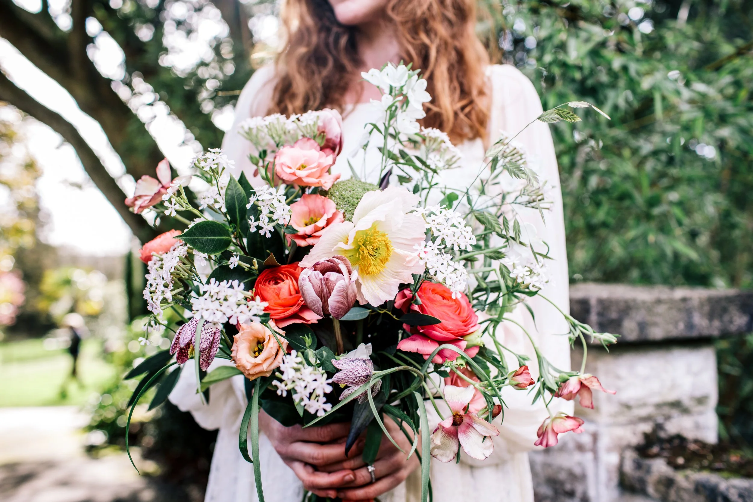 Seasonal flowers for your wedding.