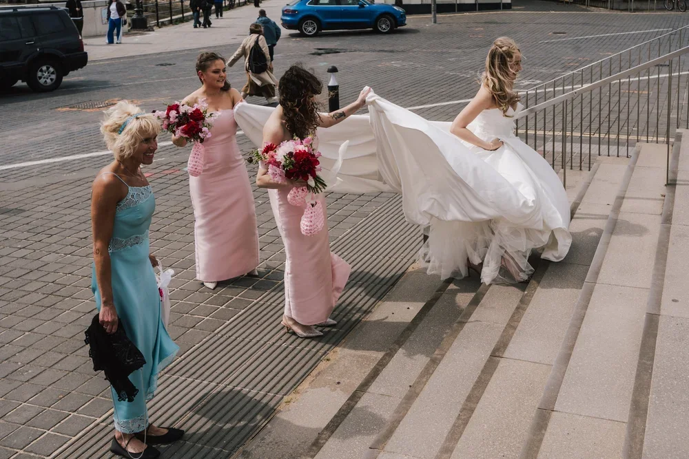 Turner-Contemporary-wedding-flowers-bridesmaids-party.webp