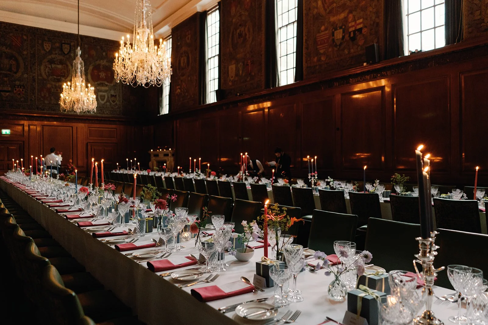 the-ned-london-wedding-flowers-reception-tables.jpg