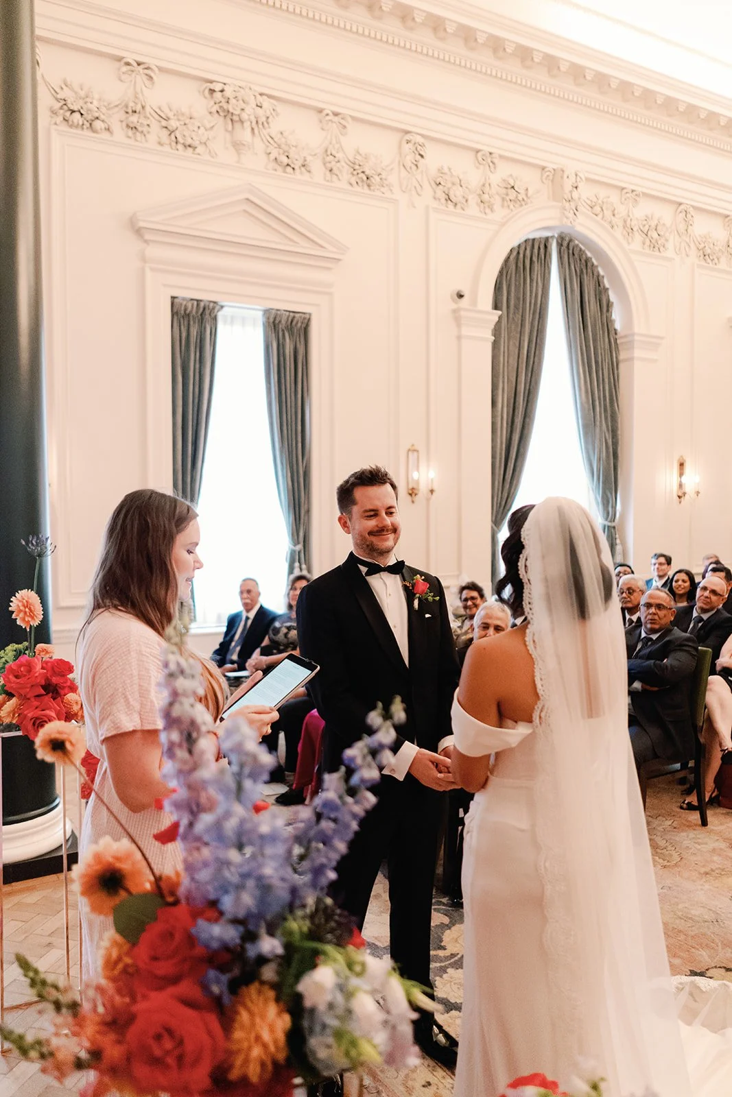 the-ned-london-wedding-flowers-ceremony-flowers.jpg