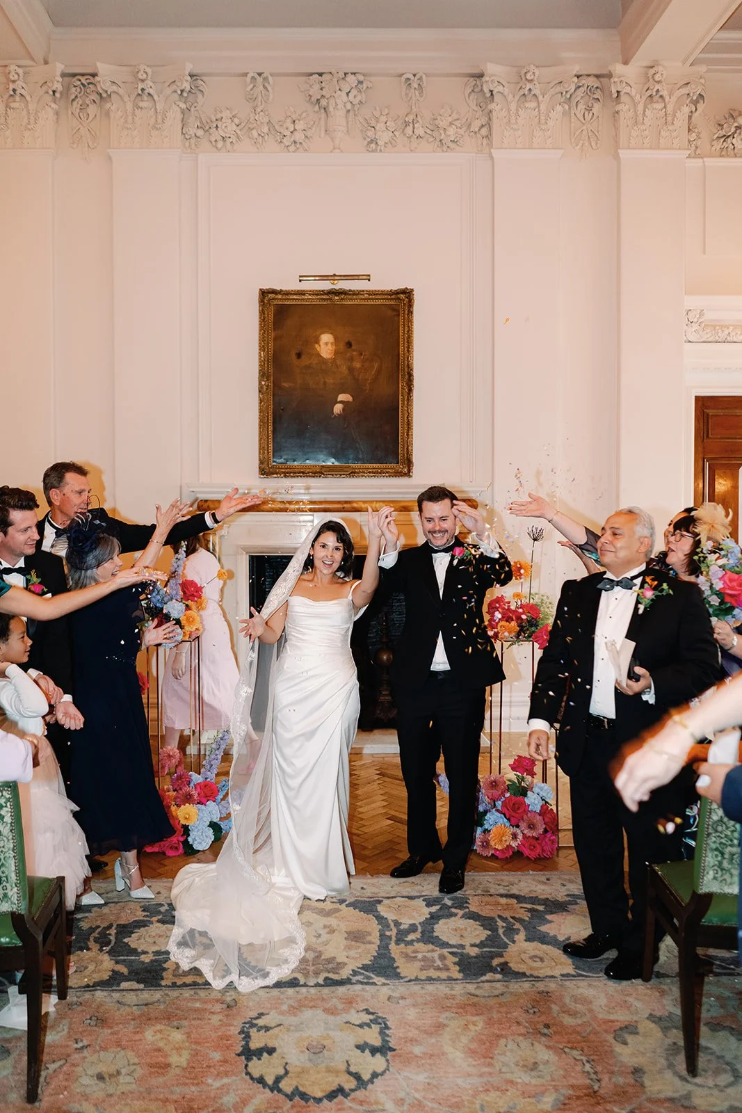 the-ned-london-wedding-flowers-bride-and-groom.jpg