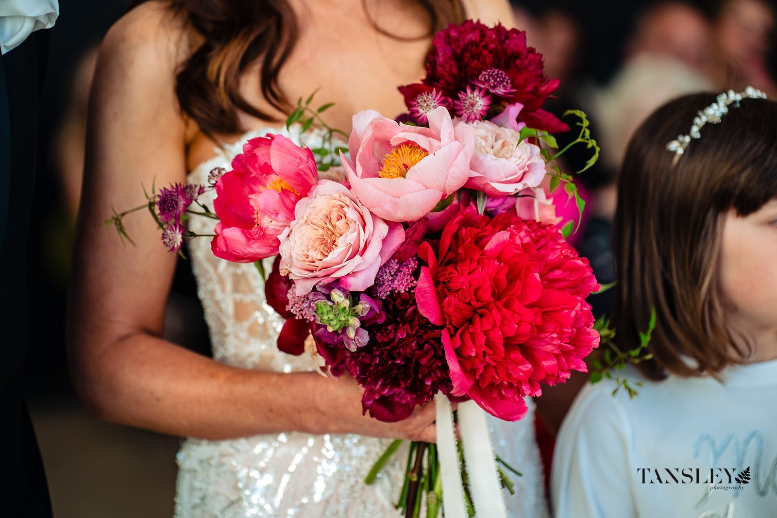 turner-contemporary-bridal-bouquet-vibrant-wedding-flowers-margate-08.jpg