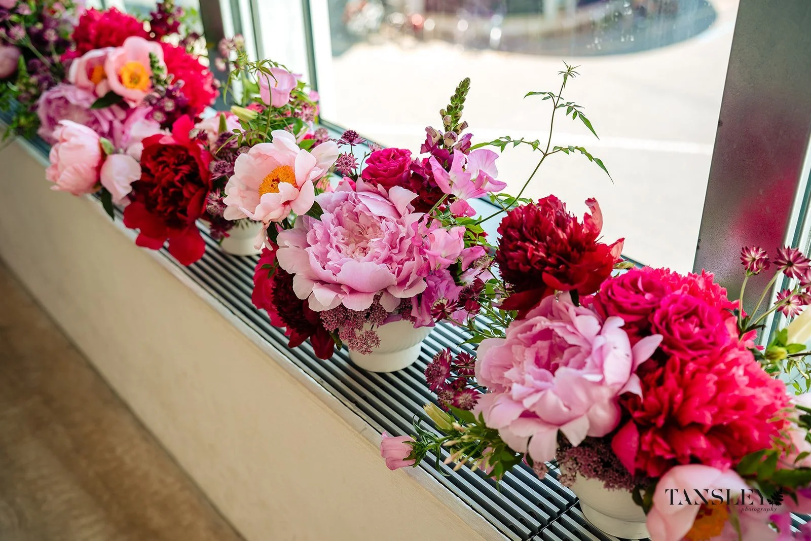 turner-contemporary-margate-hot-pink-wedding-centrepieces-10.jpg