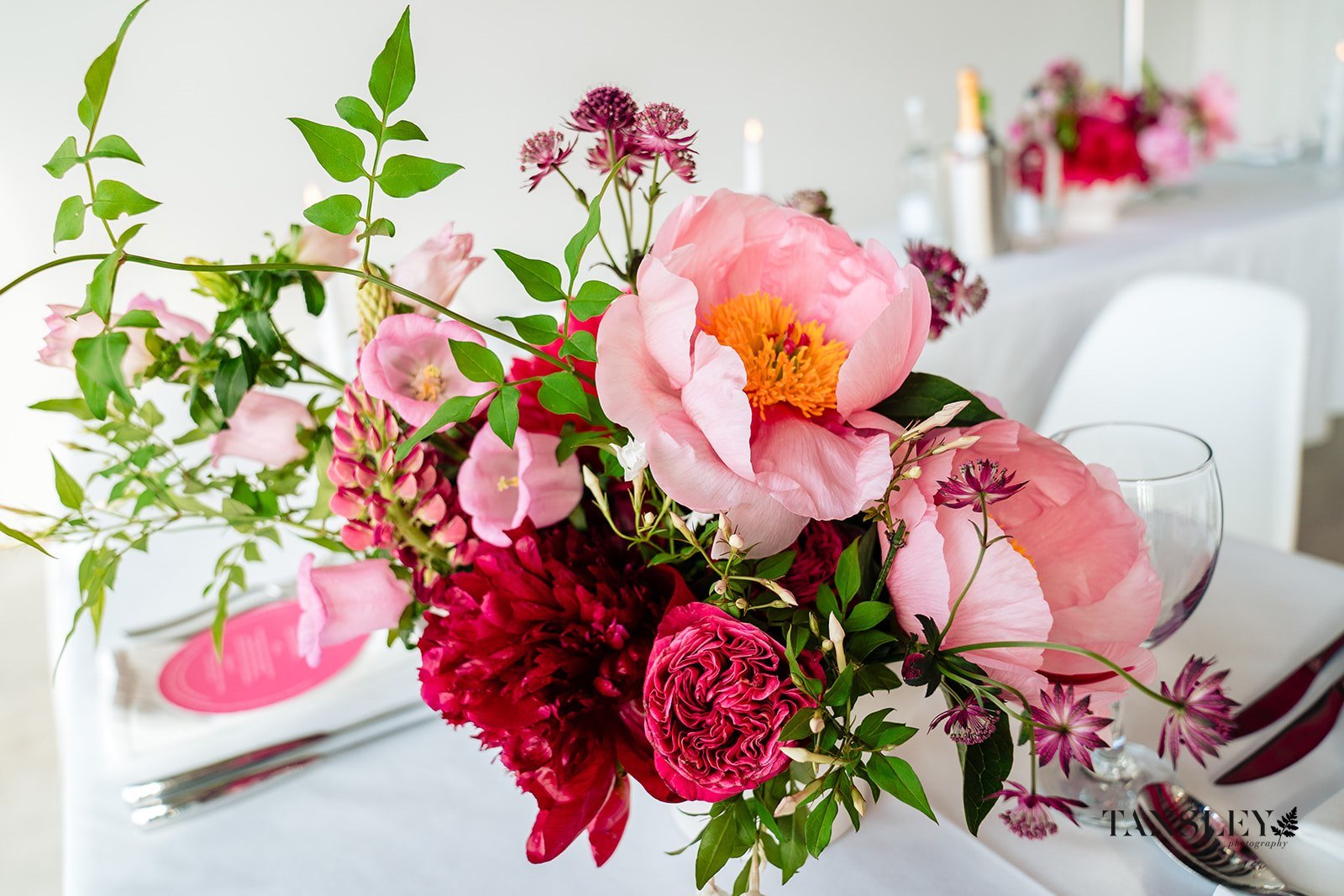 seasonal-peony-wedding-design-13.jpg