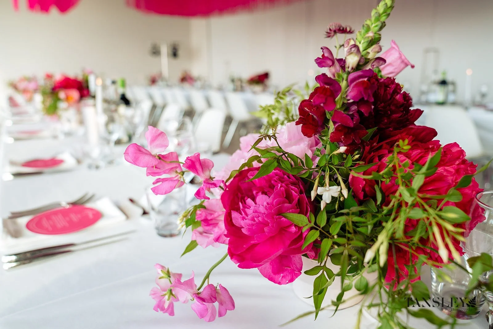 contemporary-wedding-florist-kent-margate-turner-contemporary07.jpg