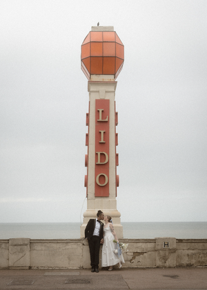 ark-cliftonville-wedding-margate-kent-flowers-iconic.webp