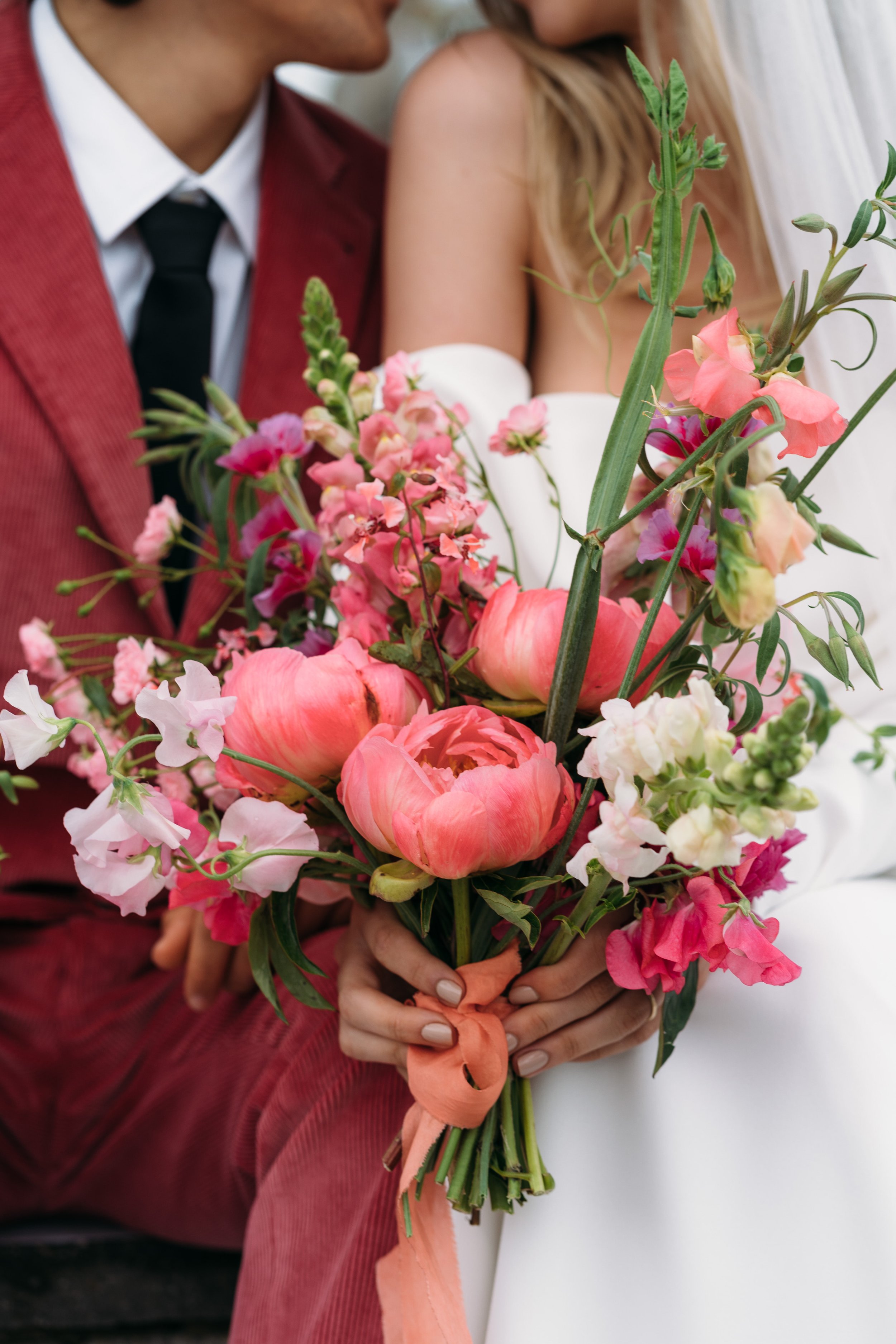 modern-romantic-bouquet-pink-red-margate.jpg