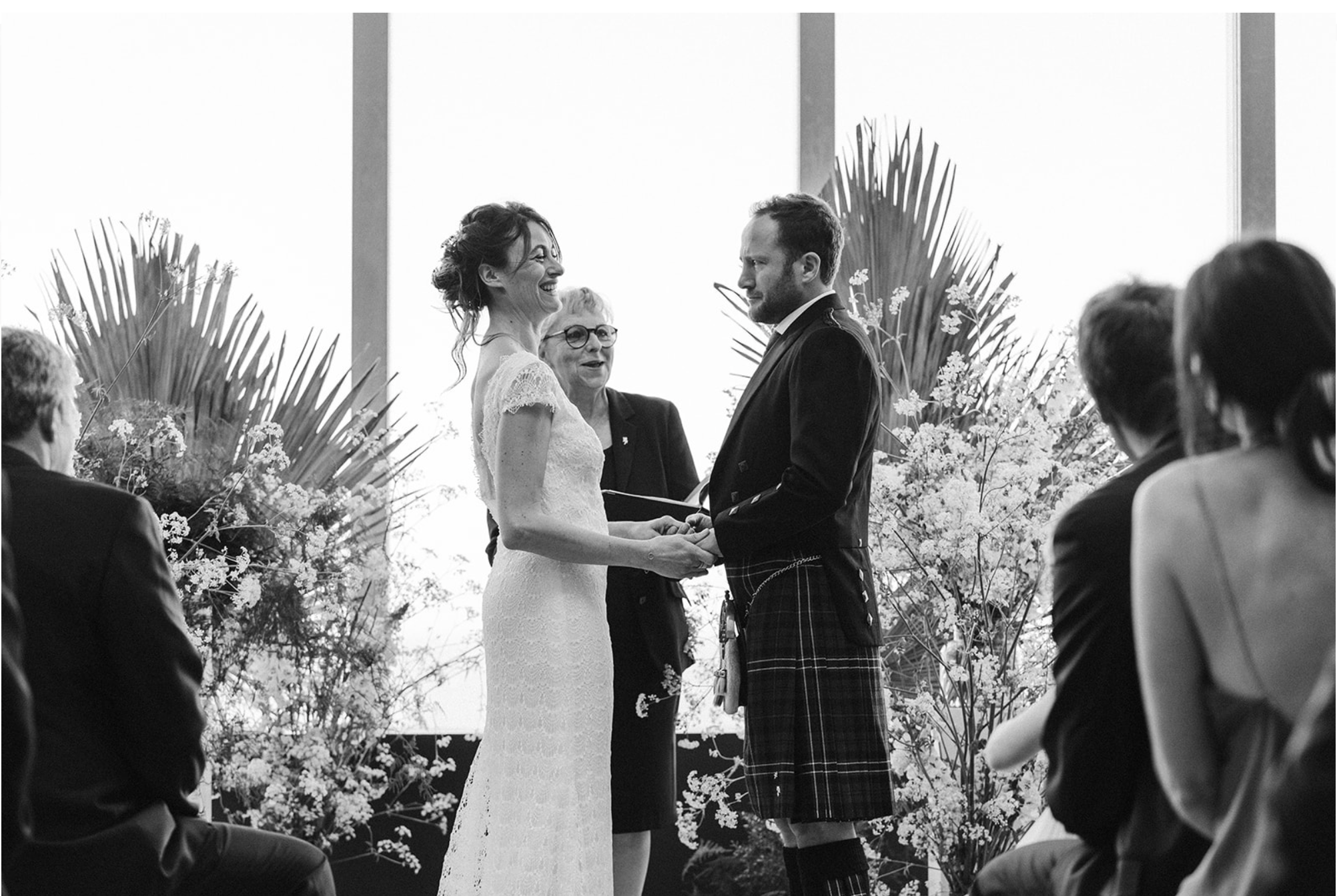 turner-contemporary-wedding-ceremony-flowers.png