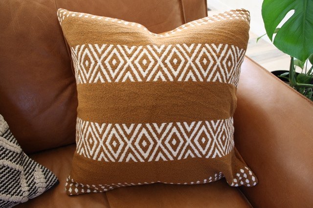With careful handwork all along, the tasteful choice of color lends it an urbane look. This textile is a result of skillful handwork done by artisans from North India.