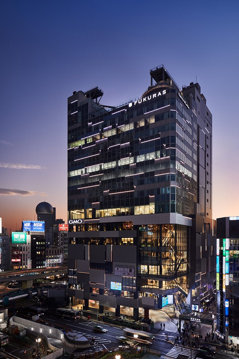 Works Retail Complex Nacasa Partners works-retail-complex-nacasa-partners