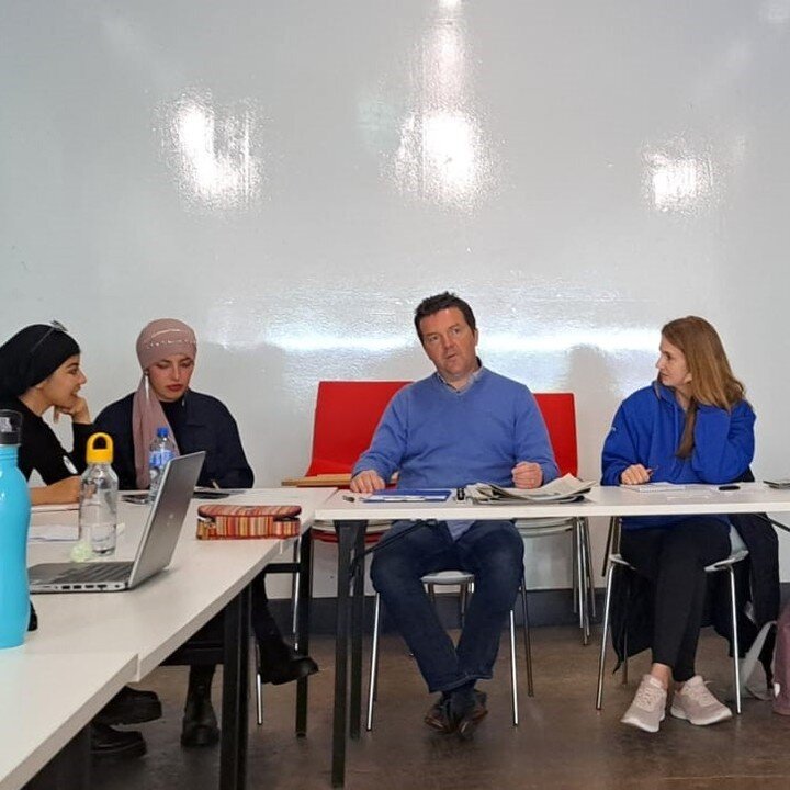 And here we go! Today we had our first training about producing media content. Inspiring session about writing for media with Peter O'Conell and brainstorming about podcasting creation with our TYOS team. Stay tuned, next week: Video Journalism!