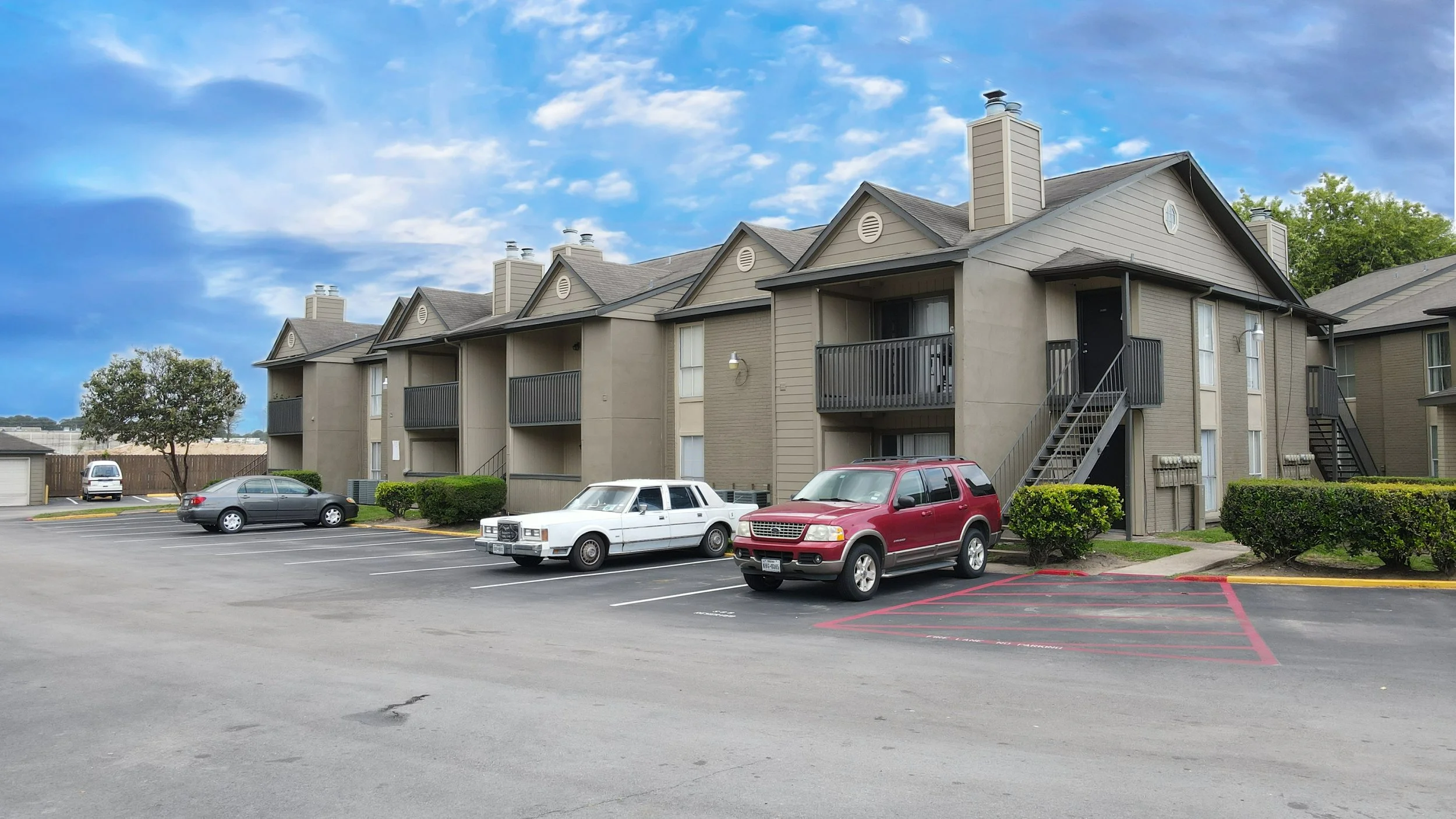 Gallery Renovated Apartments in Houston — Altanova Apartments