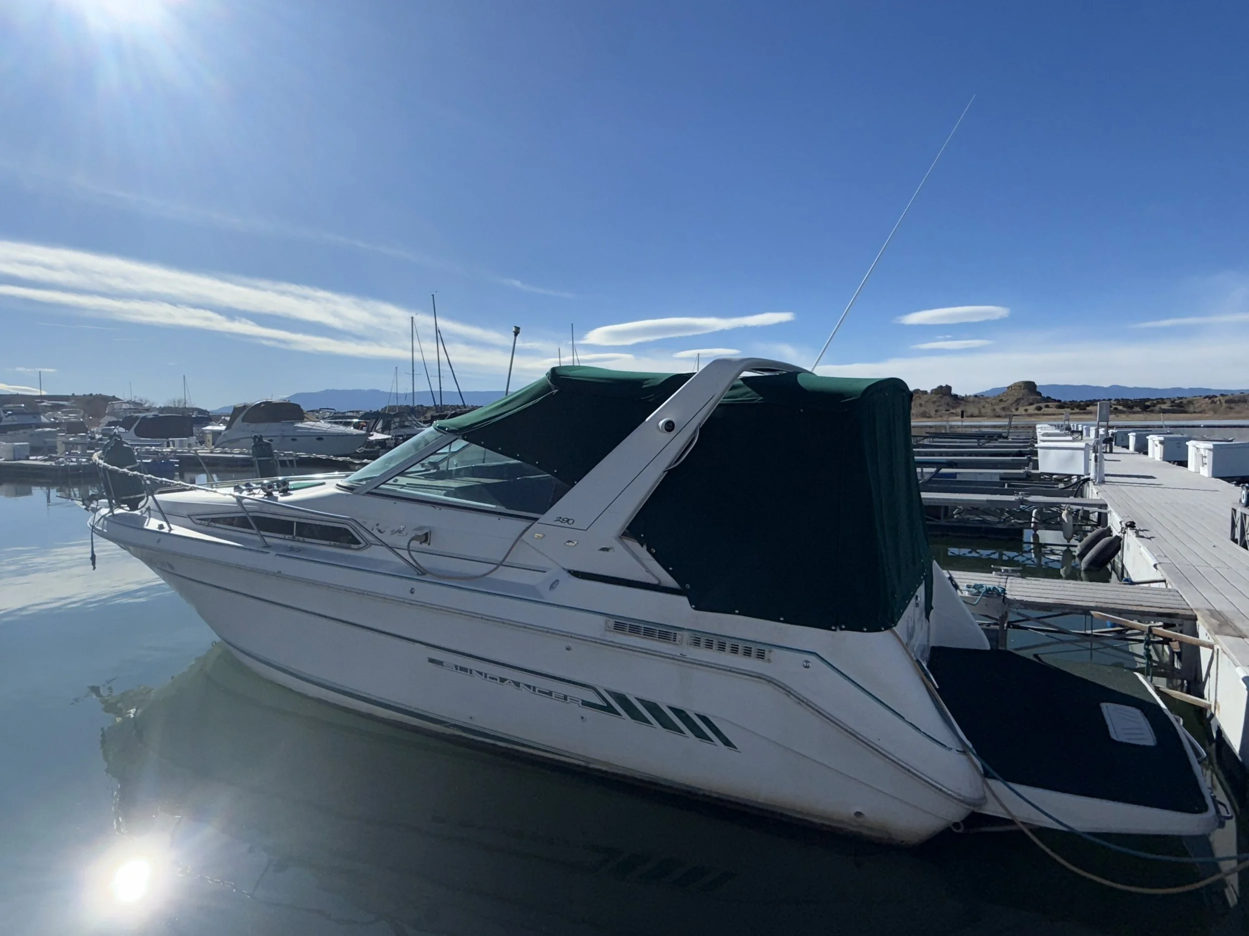 1993 Sea Ray Sundancer 290 - Slip Included