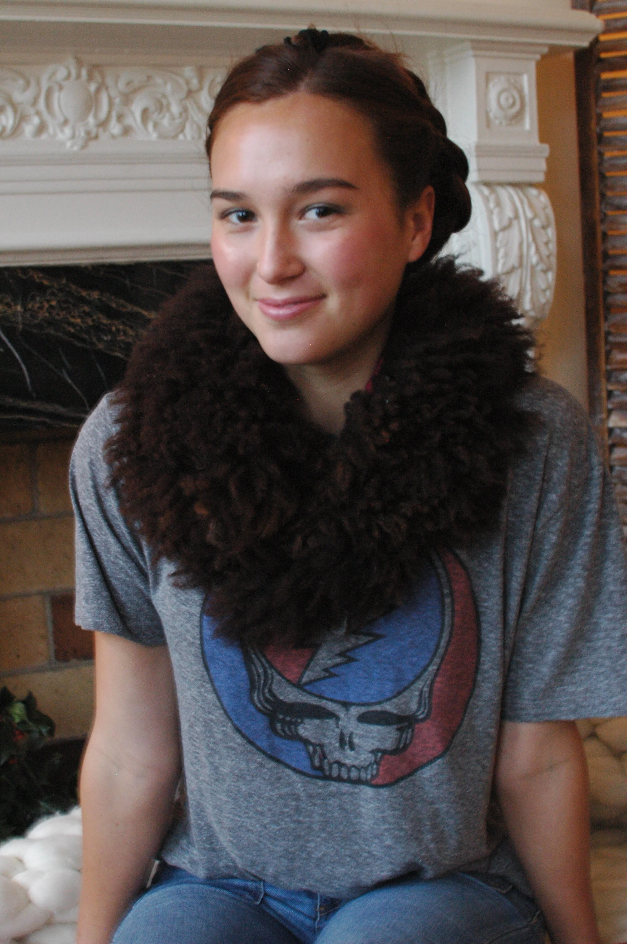 luxurious wool collar