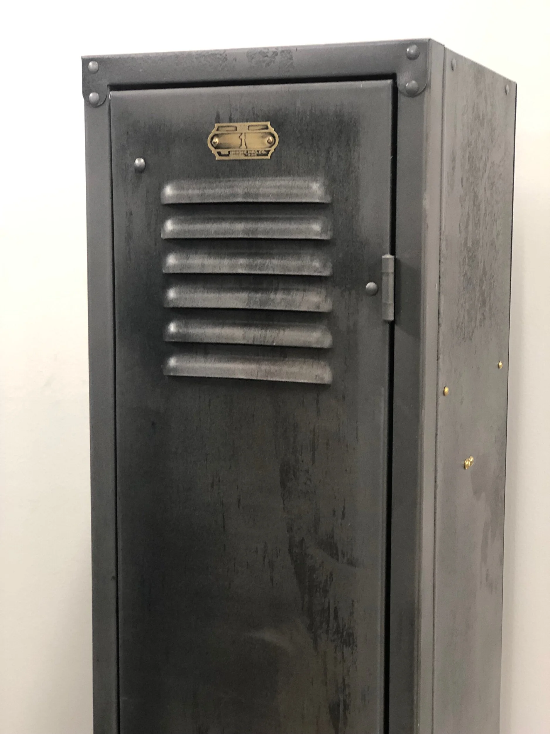 3FD5CEAD-5804-4DC6-BCAD-0C46DD2D21DF