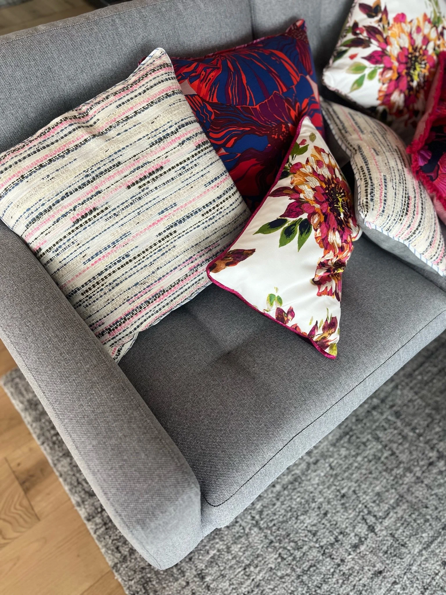 GH_TT_MP_IMG_7833_Pillow group 08 copy.JPG