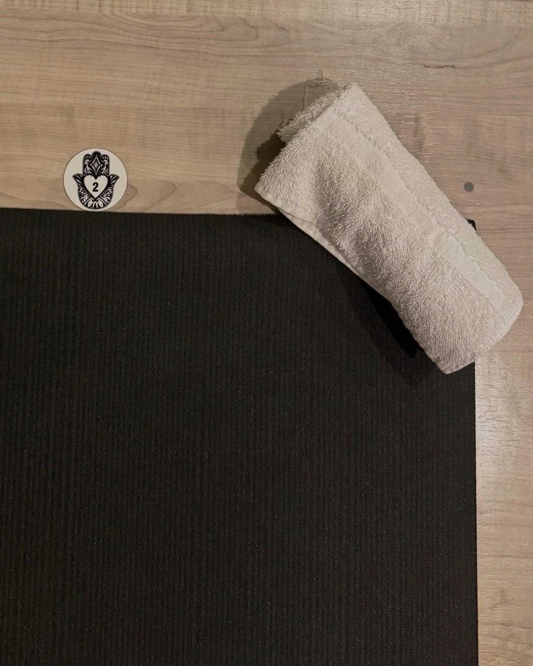 We've added cold lavender towels to the end of every class. The perfect touch to cool &amp; refresh after your flow. 🔥🧊🧖&zwj;♀️

#karmayoga #karmayogasf #sfyoga