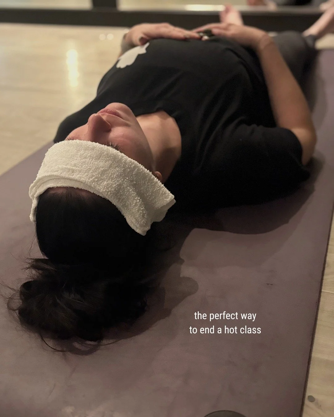 The best feeling ever... 🙌🧖&zwj;♀️✨

Cold lavender towels are available after all our classes, the perfect way to cool down and ground before finishing your practice. 💛

#karmayoga #sfyoga