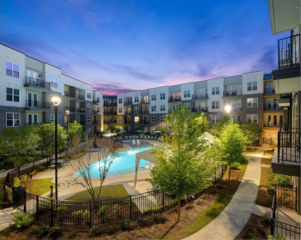 the-tomlin-snellville-ga-building-photo copy 4.jpg